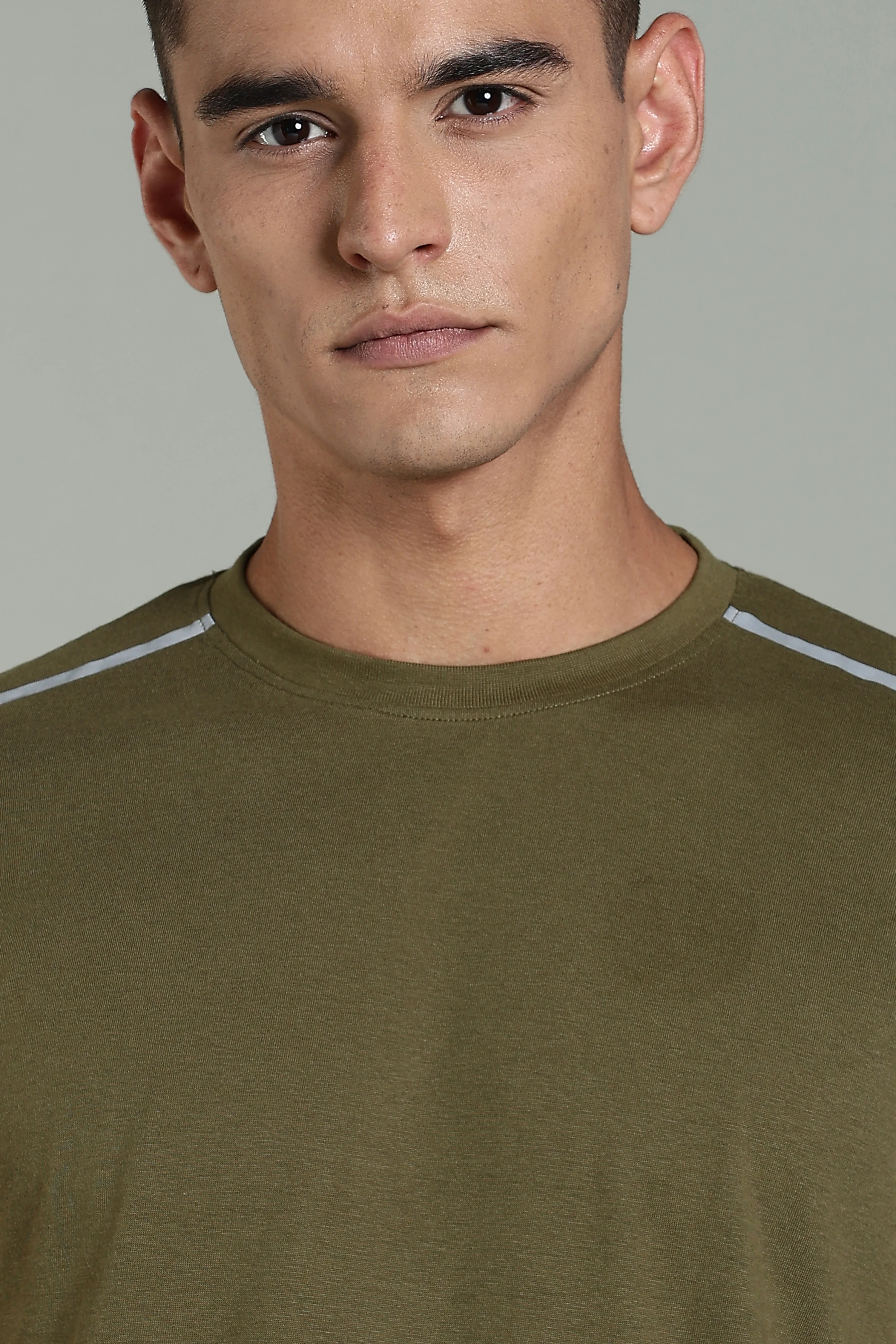 Men Olive Printed Cotton Regular T-Shirt - Image 8