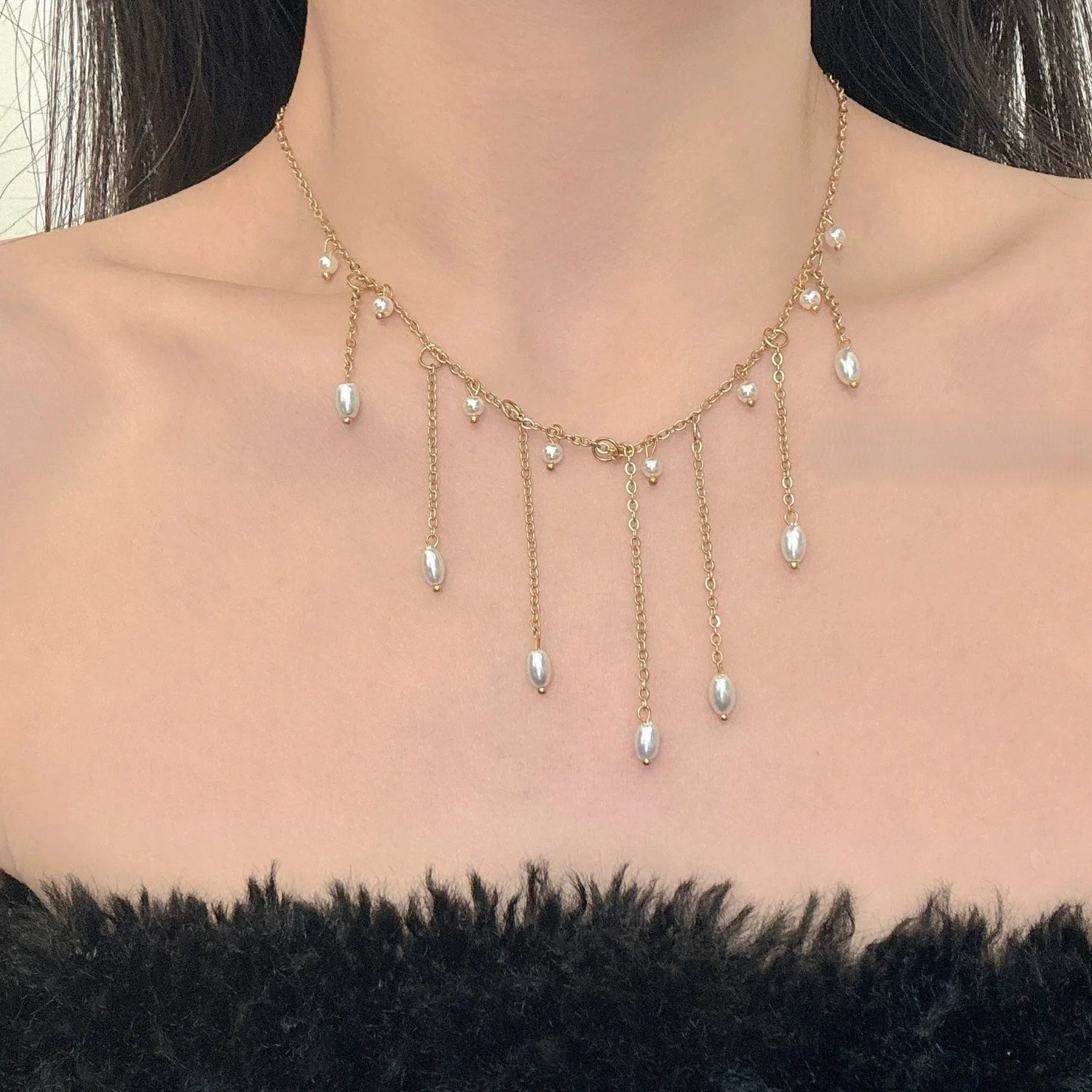 Elegant Draping Pearl Fringe Necklace