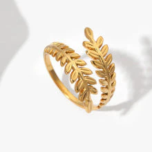 Elegant Gold Leaf Wrap Ring