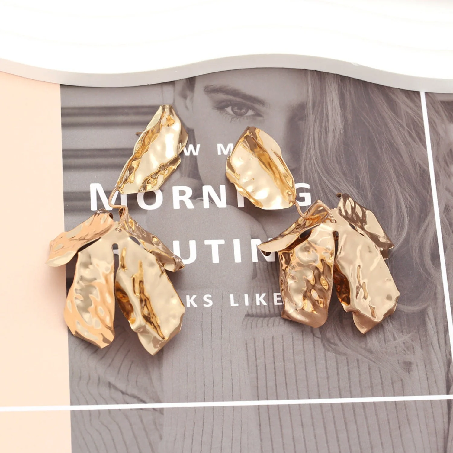 Gold Pin Earring