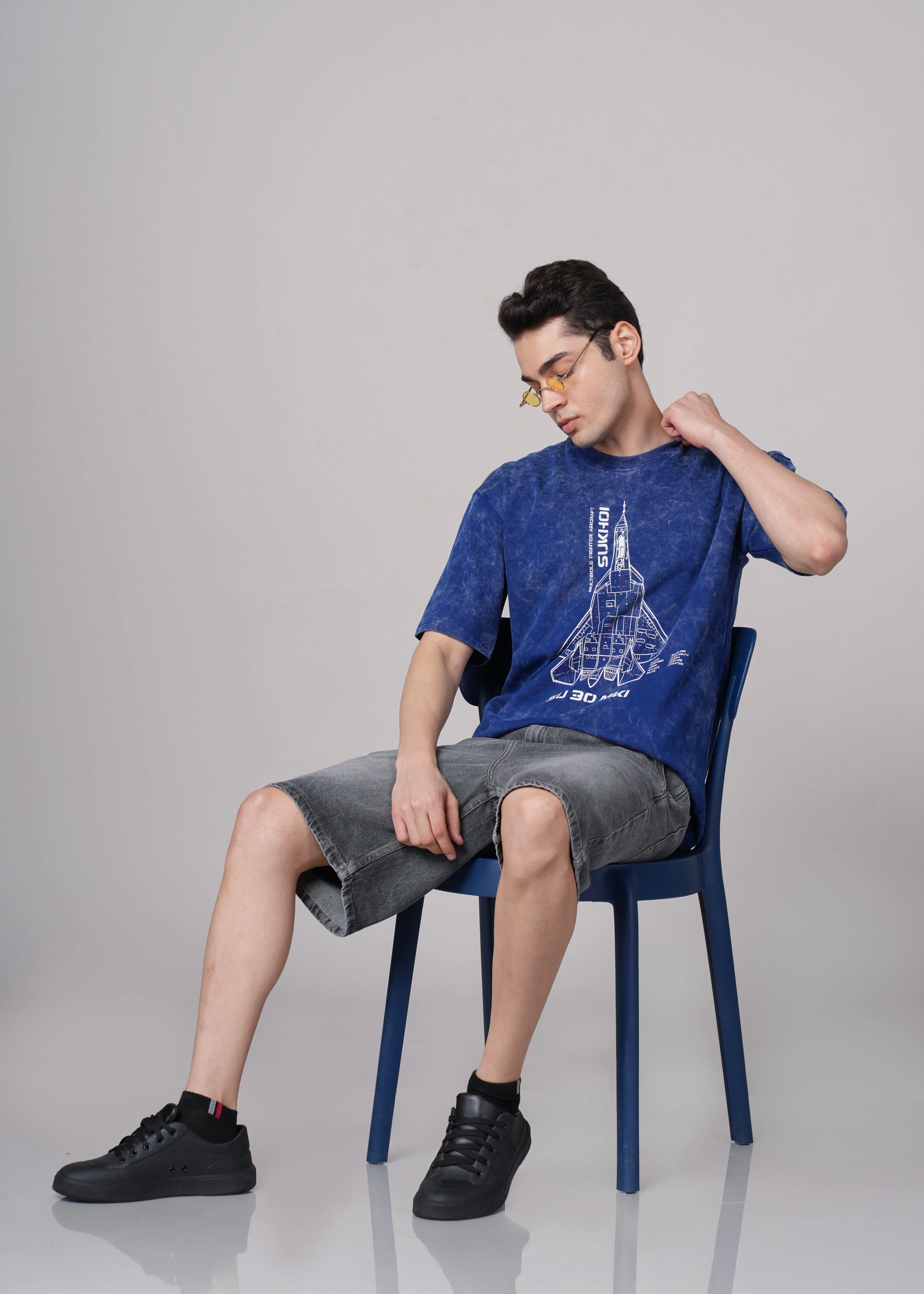 Men Blue Graphic Cotton Oversized T-Shirt - Image 7