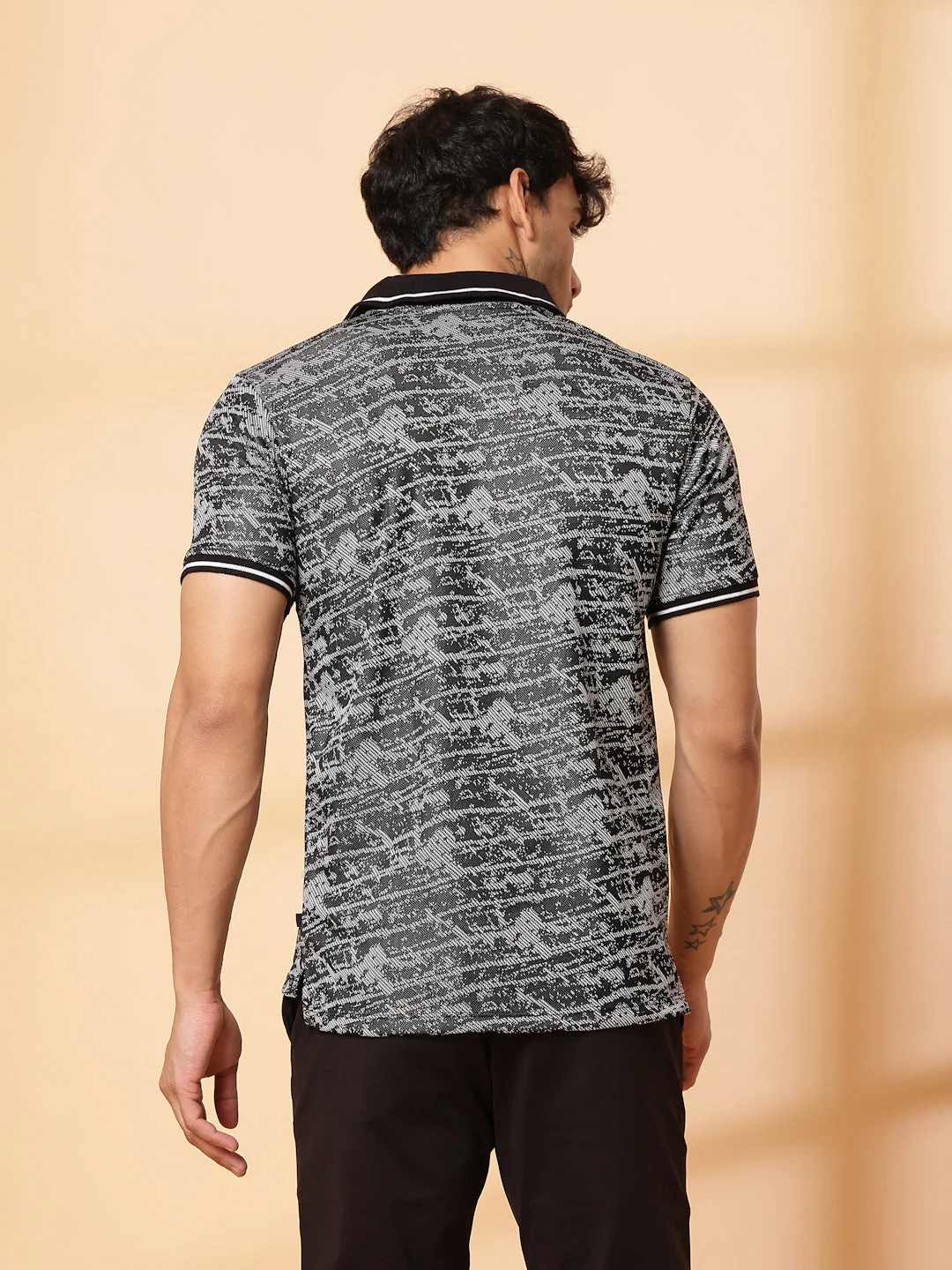 Men Abstract Jacquard Polo T-Shirt - Image 3
