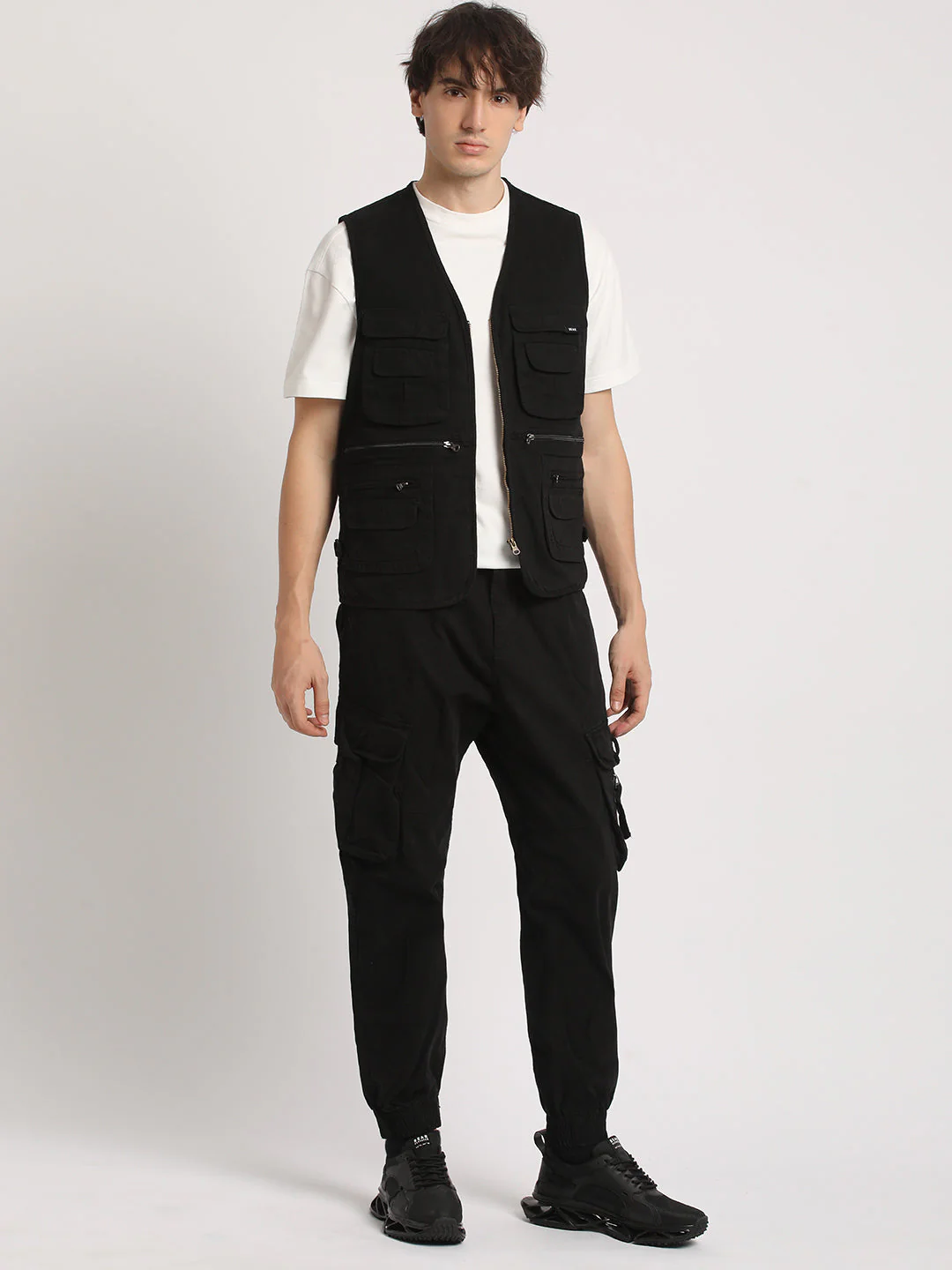 Men  Black Multi-Pocket Utility Jacket - Image 5