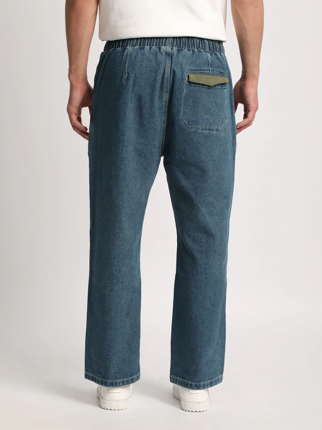 Men Blue Colour-Block Mid Rise Straight Fit Jeans - Image 4