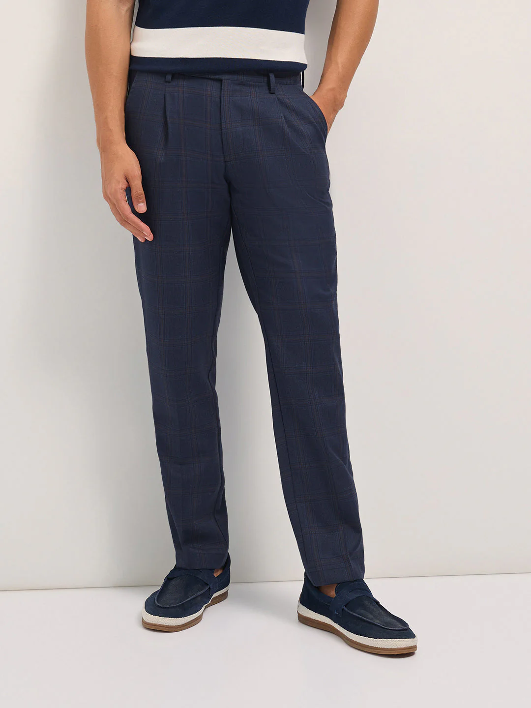 Men Blue Woven Checked Design Regular Fit Formal Trousers