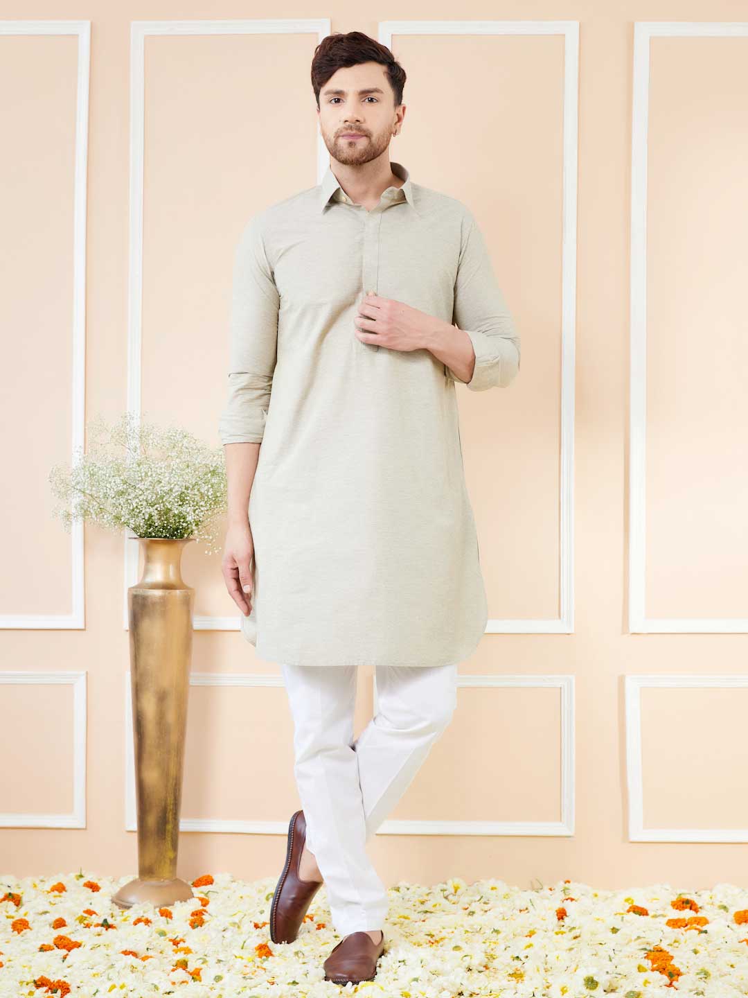 Men Cream Cotton Solid Pathani Kurta