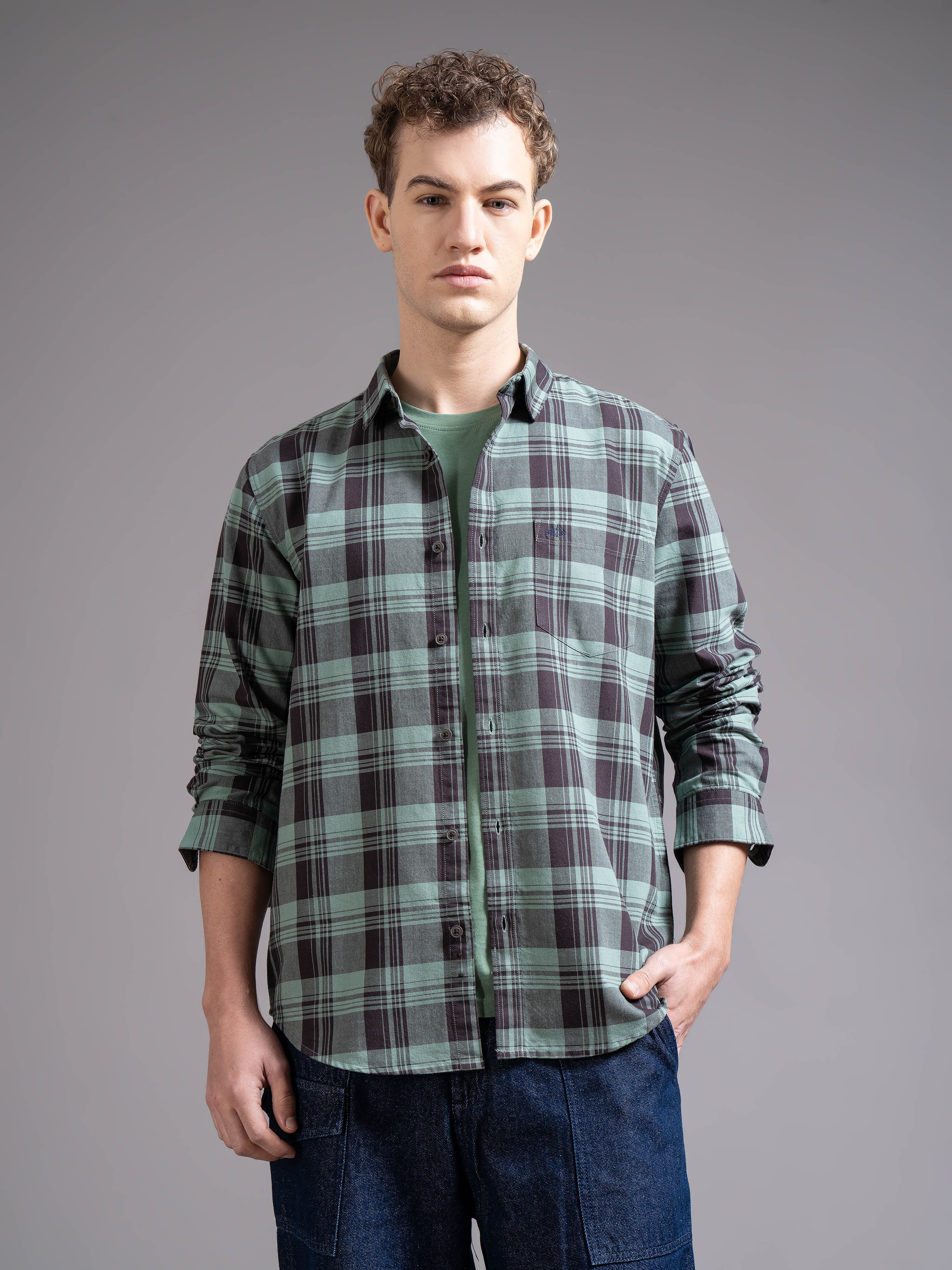 Men Green Slim Fit Checked Shirt
