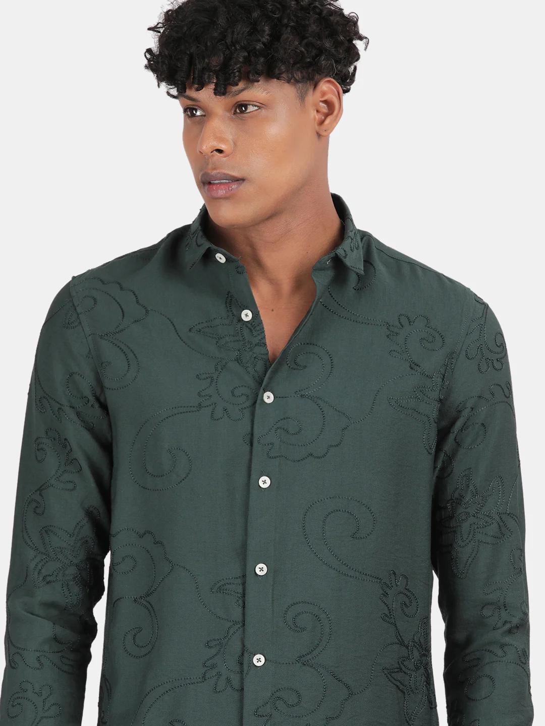 Men Green Slim Fit Spread Collar Full Sleeve Casual Shirt