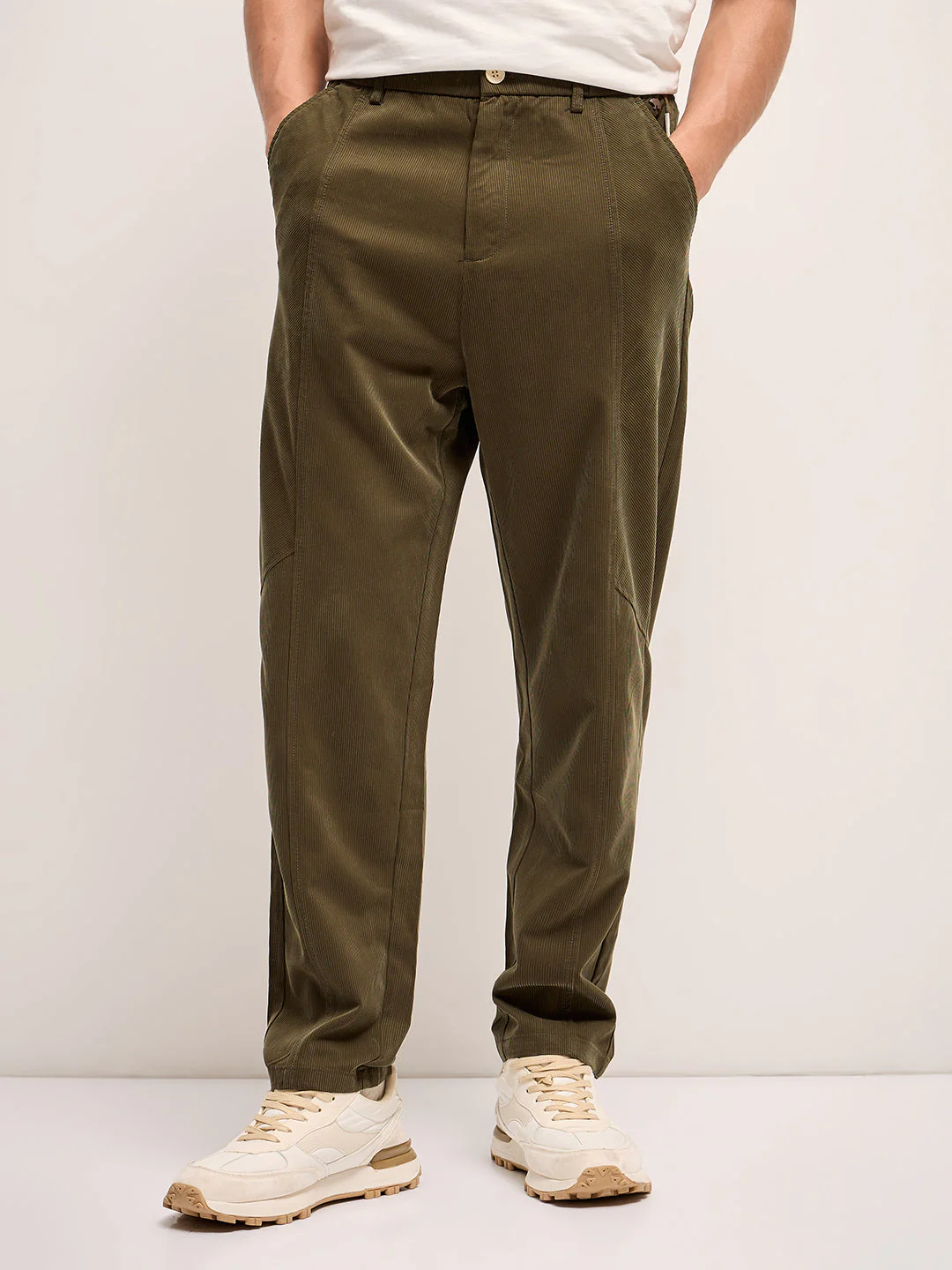 Men Green Stripe Regular Fit Mid-Rise Casual Pant