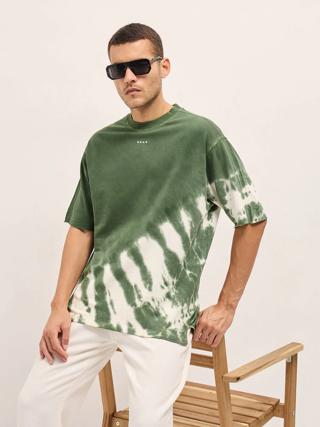 Men Green Tie-Dye Oversized Crew Neck T-shirt