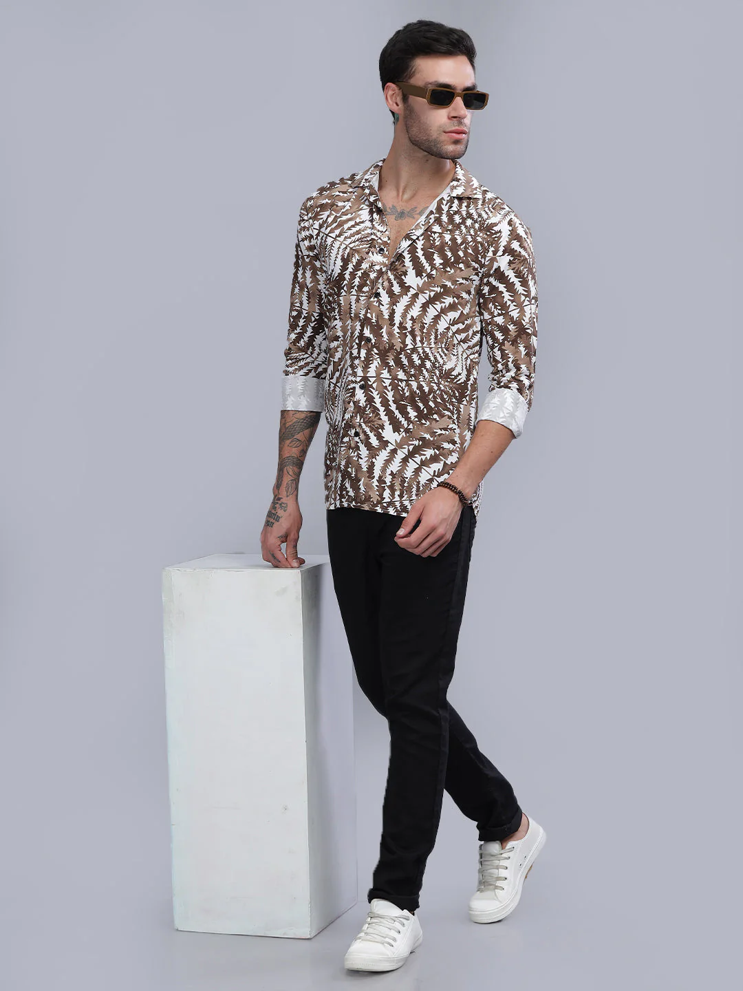 Men Leaflet Green Rayon Shirt - Image 6