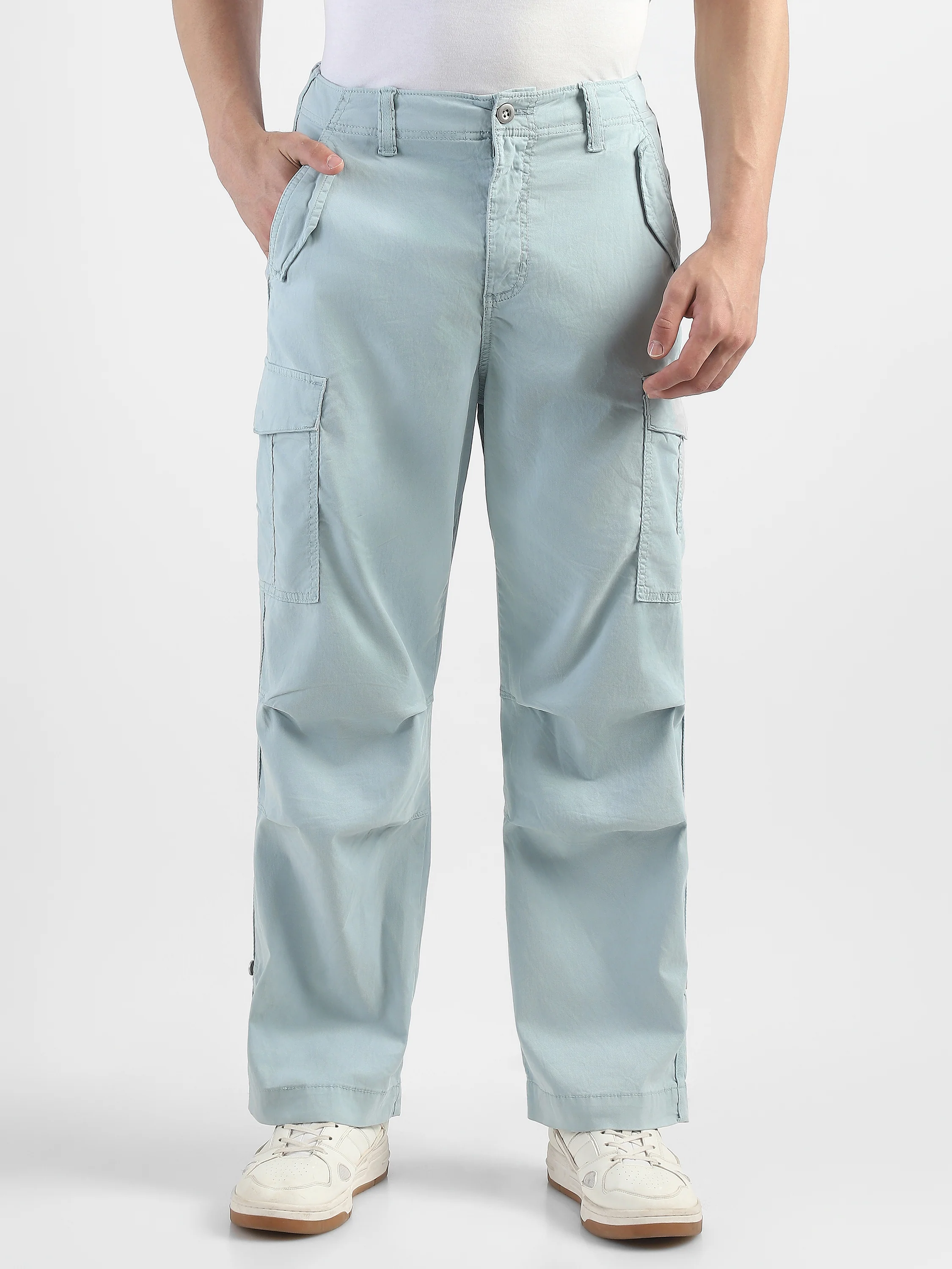 Men Light Blue Mid Rise Comfort Fit Cargo with 6 pockets