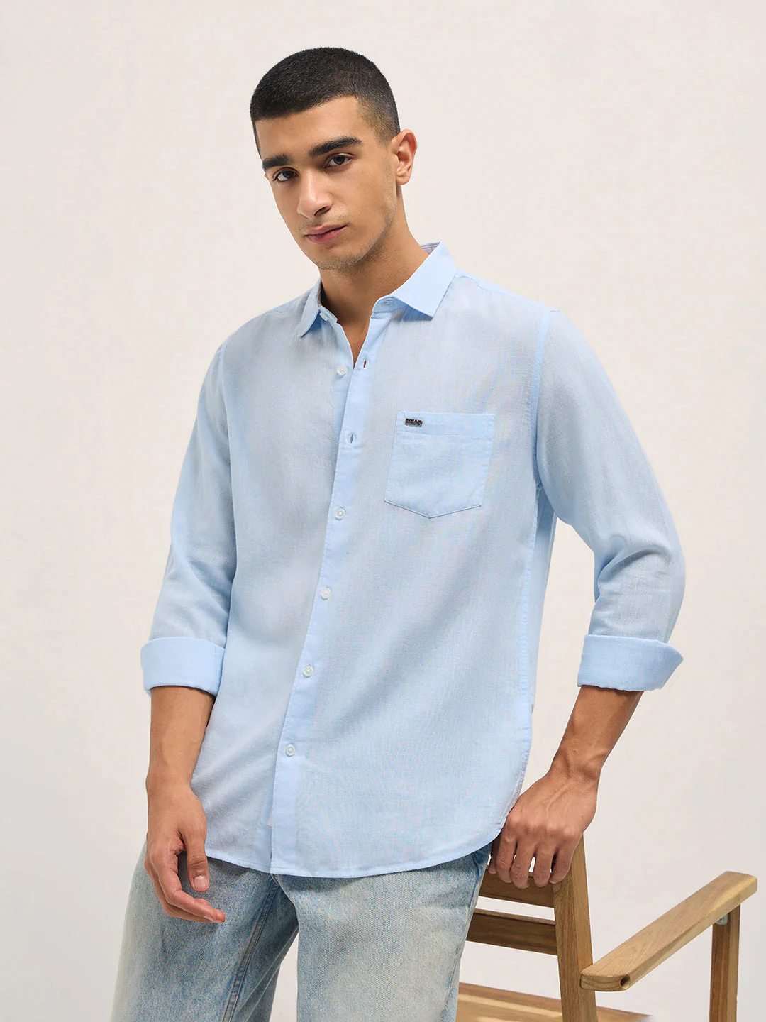 Men Light Blue Solid Lyocell Slim Fit Casual Shirt