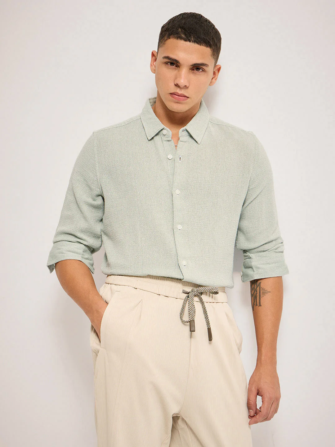 Men Light Green Solid Slim Fit Casual Shirt