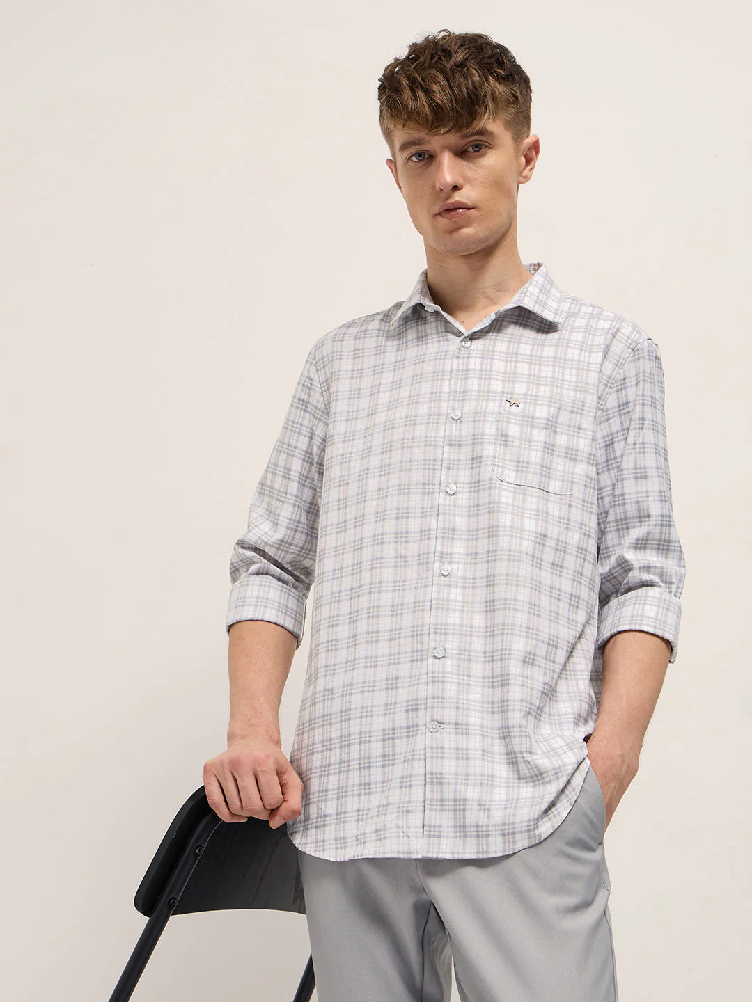 Men Light Grey Checked Tailored Fit Formal Shirt.