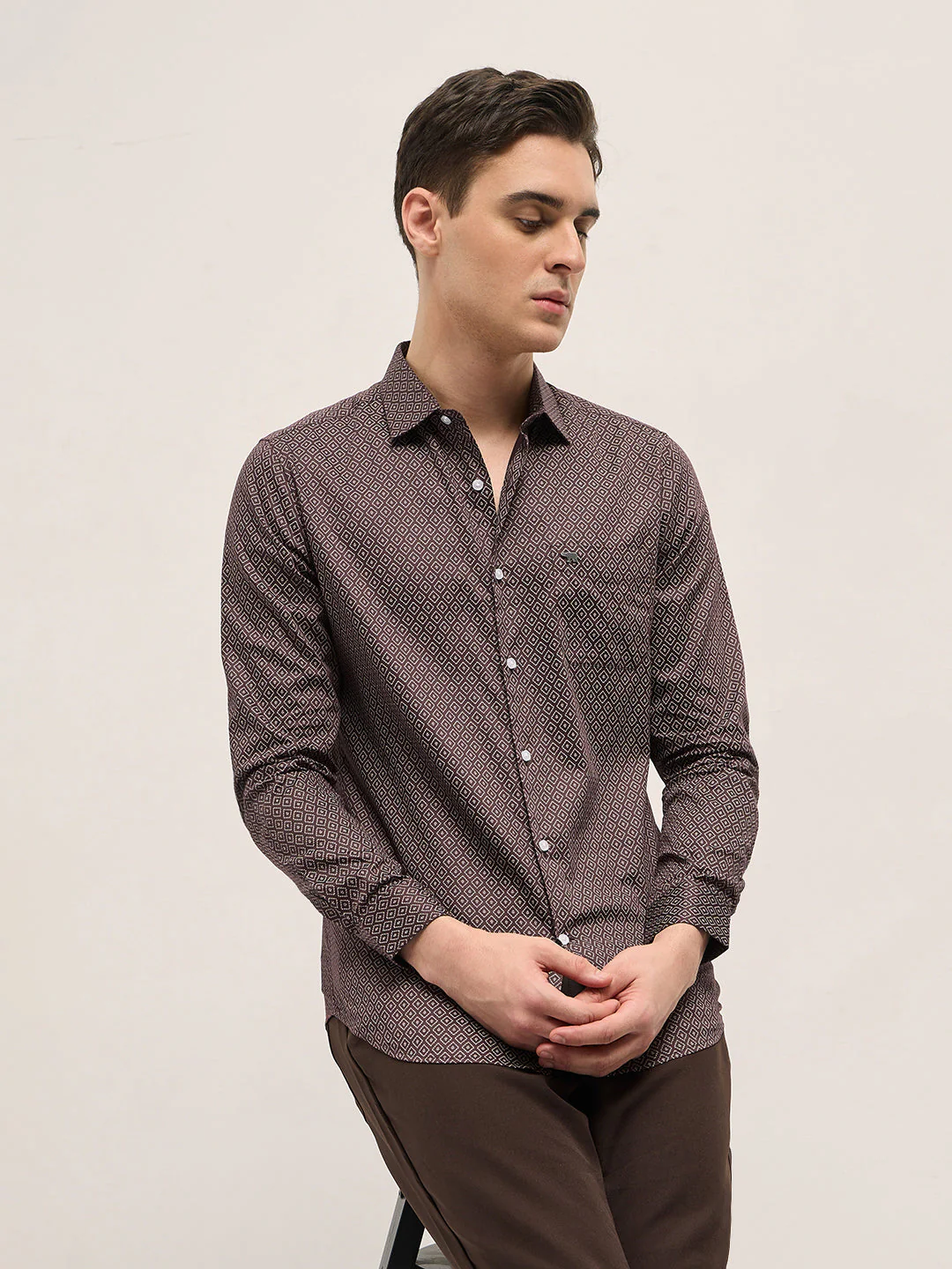 Men Maroon Geometric Printed Tailored Fit Formal Shirt
