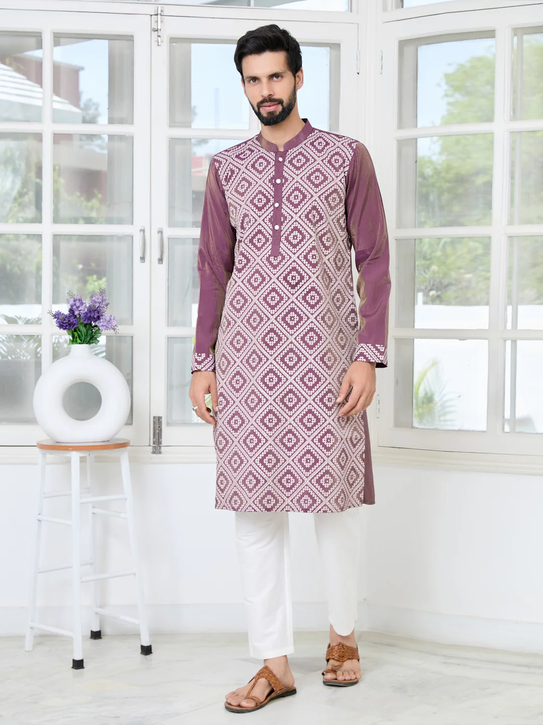 Men Mauve Embossed Kurta