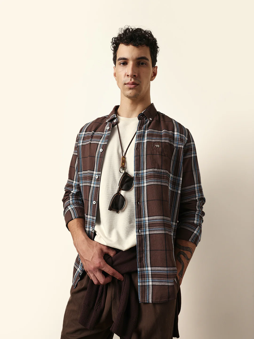 Men Modern Fit Casual Shirt