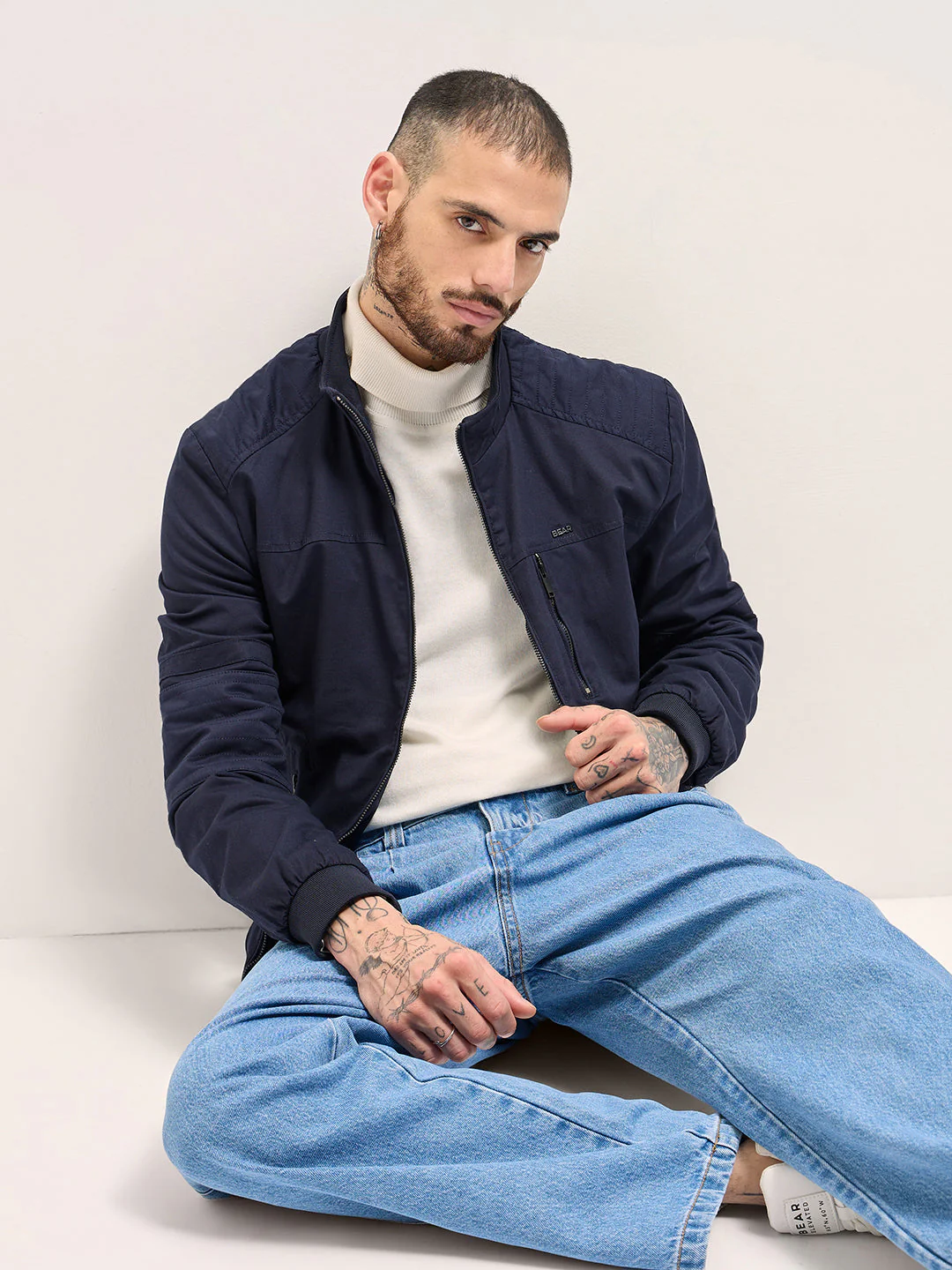 Men Navy Solid Regular Fit