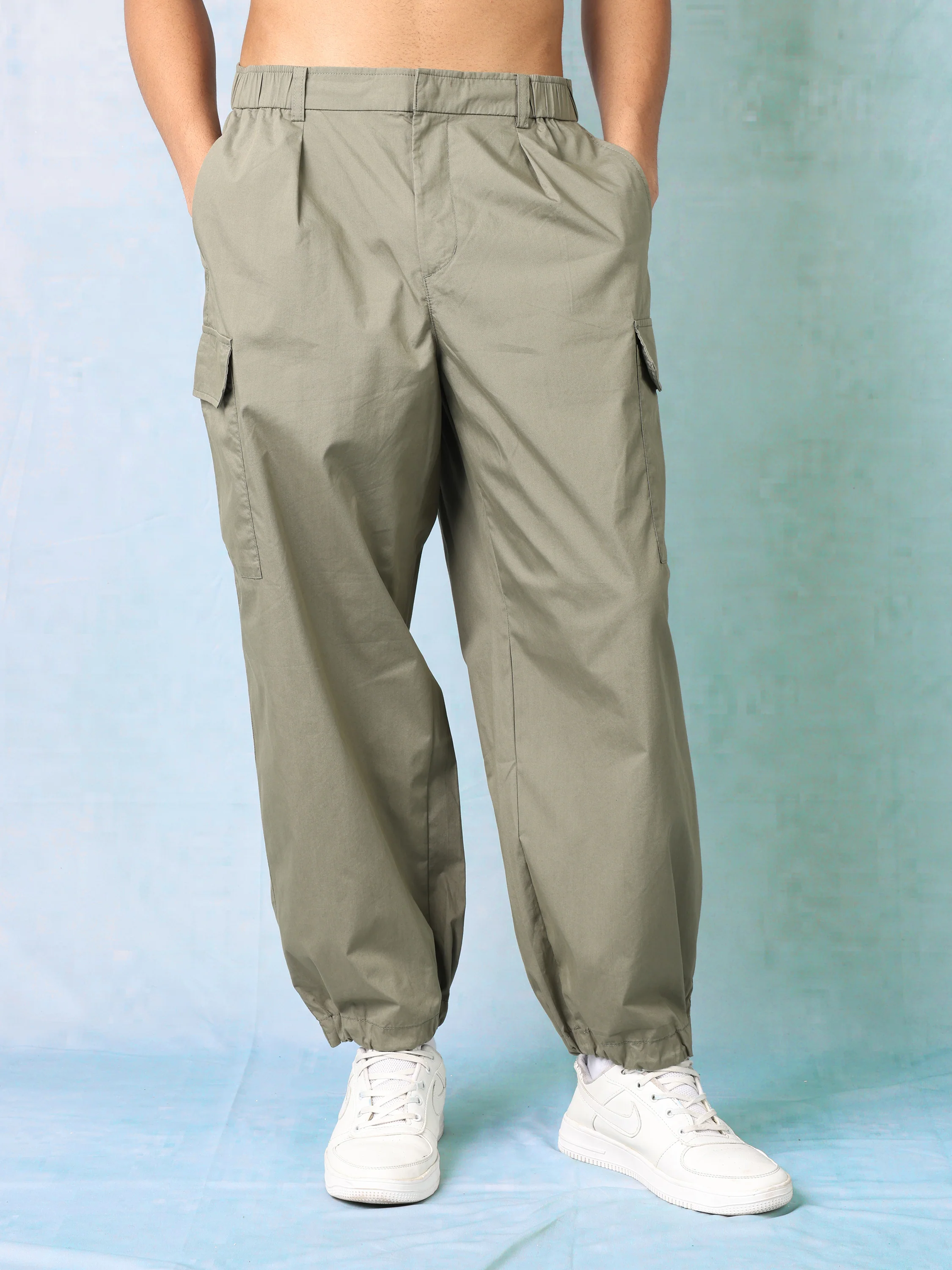 Men Olive Comfort Fit Cargo Pants - Image 2