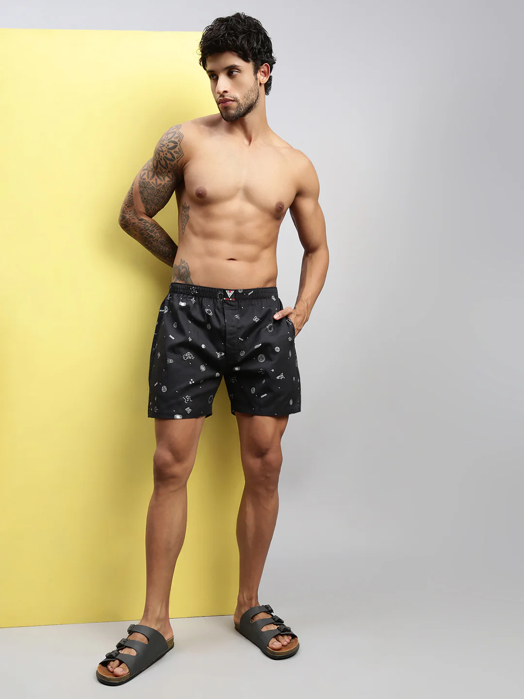 Men Pack of 2 Printed Cotton Boxer Shorts - Image 2
