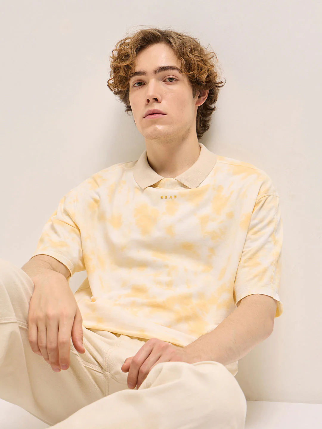 Men Soft Yellow Tie-Dye Oversize Crew Neck T-shirt