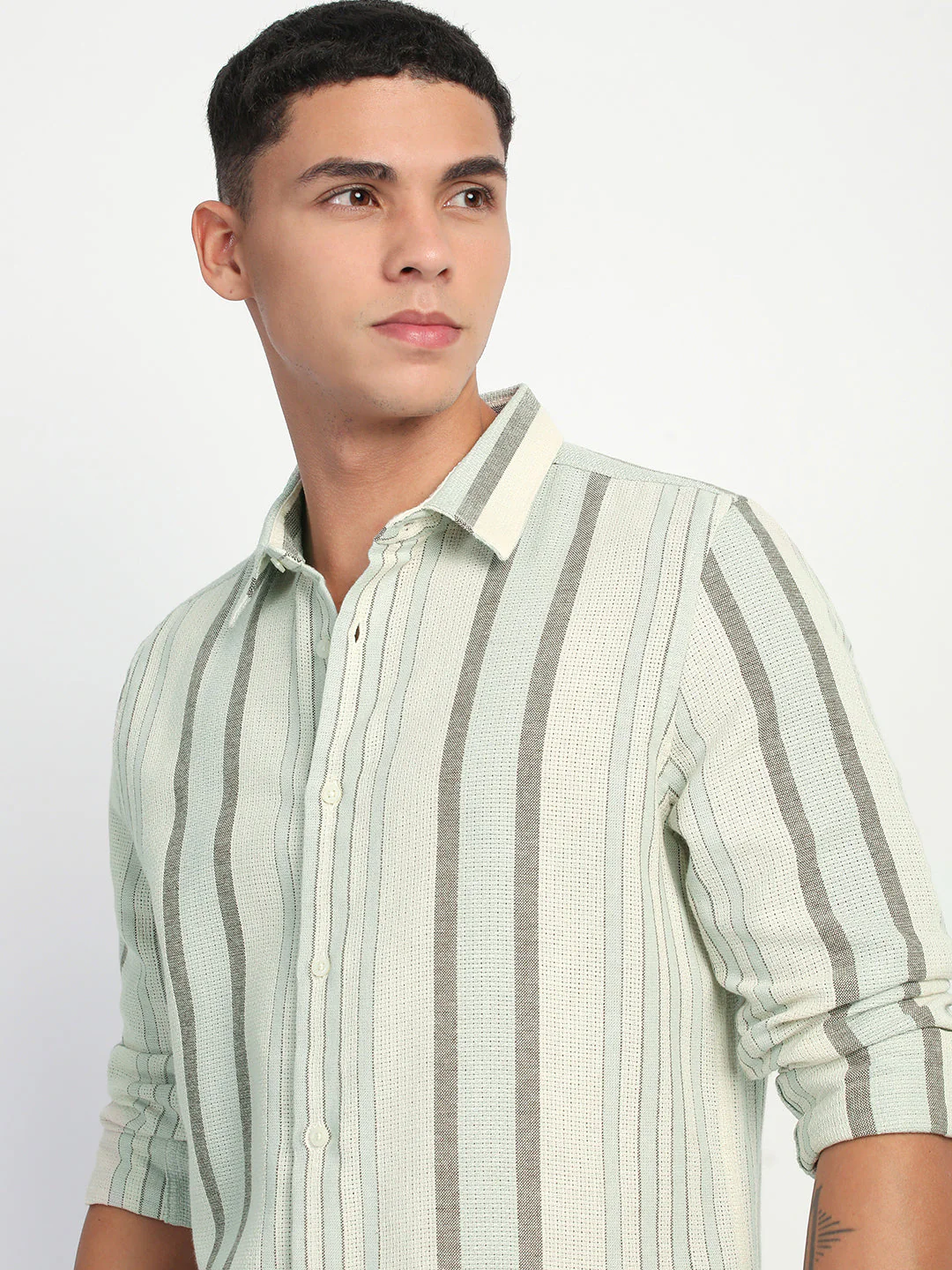 Men Stripe Slim Fit Casual Shirt