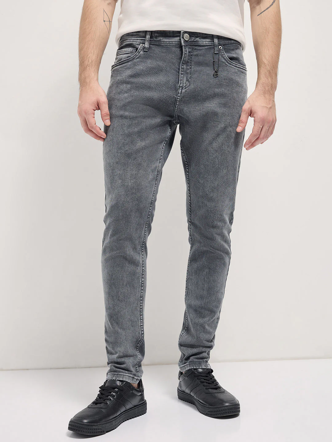 Men Stylish Grey Jeans