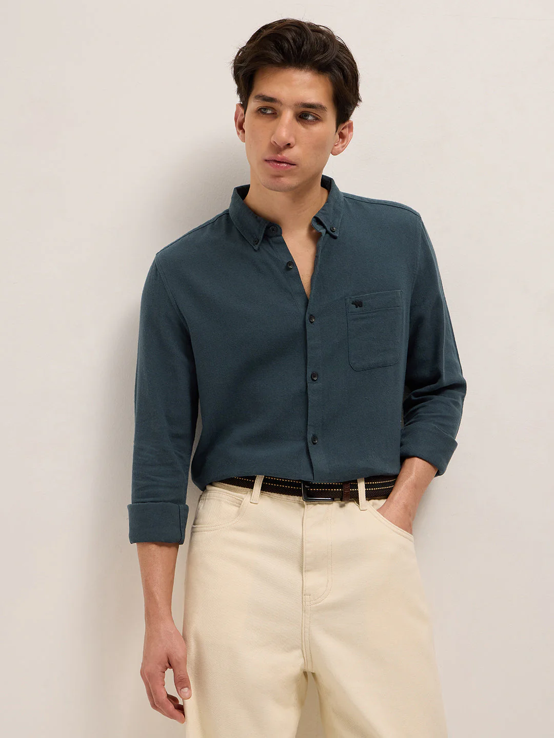 Men Teal Blue Cotton Solid Slim Fit Casual Shirt