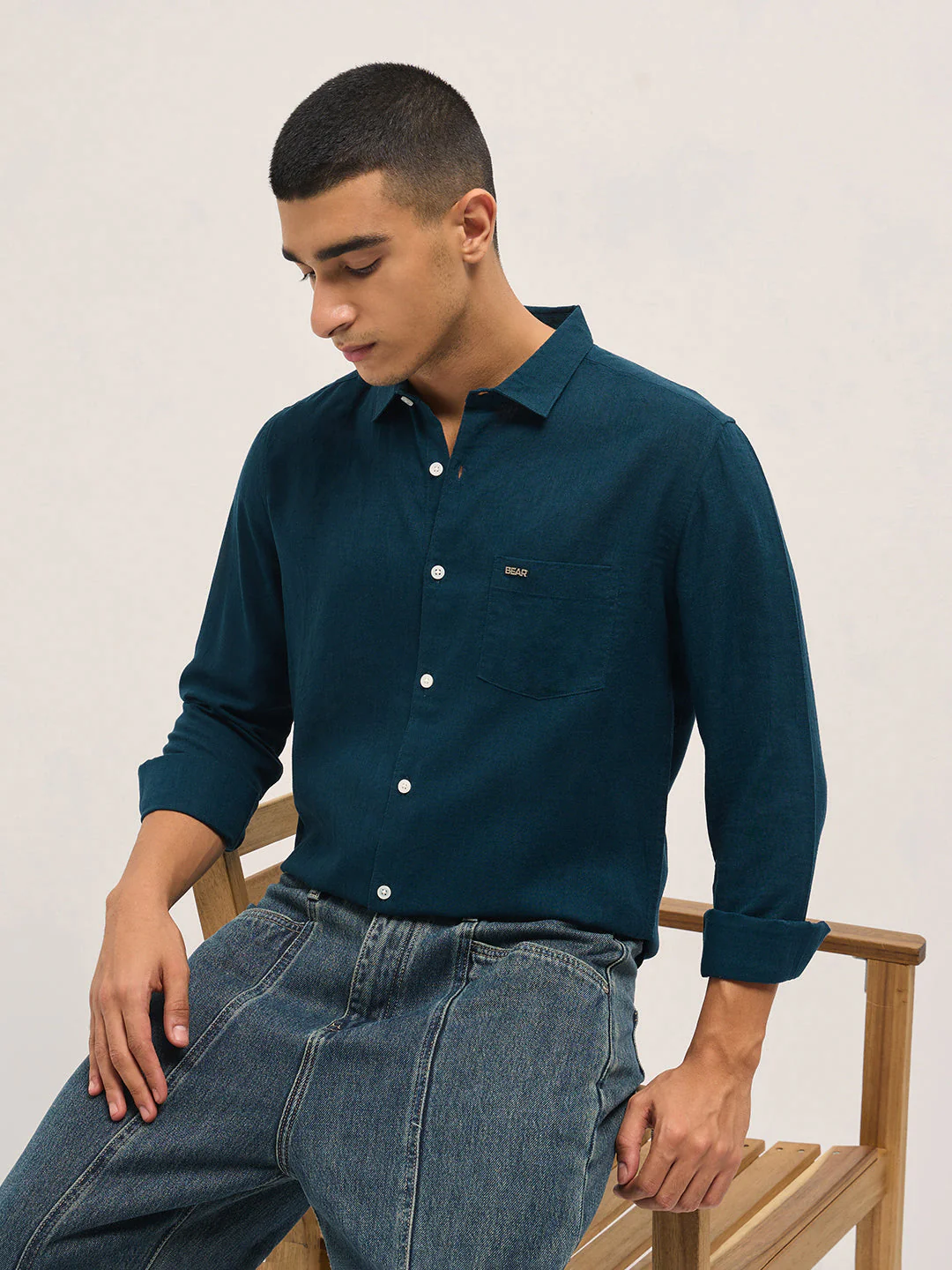 Men Teal Solid Lyocell Slim Fit Casual Shirt