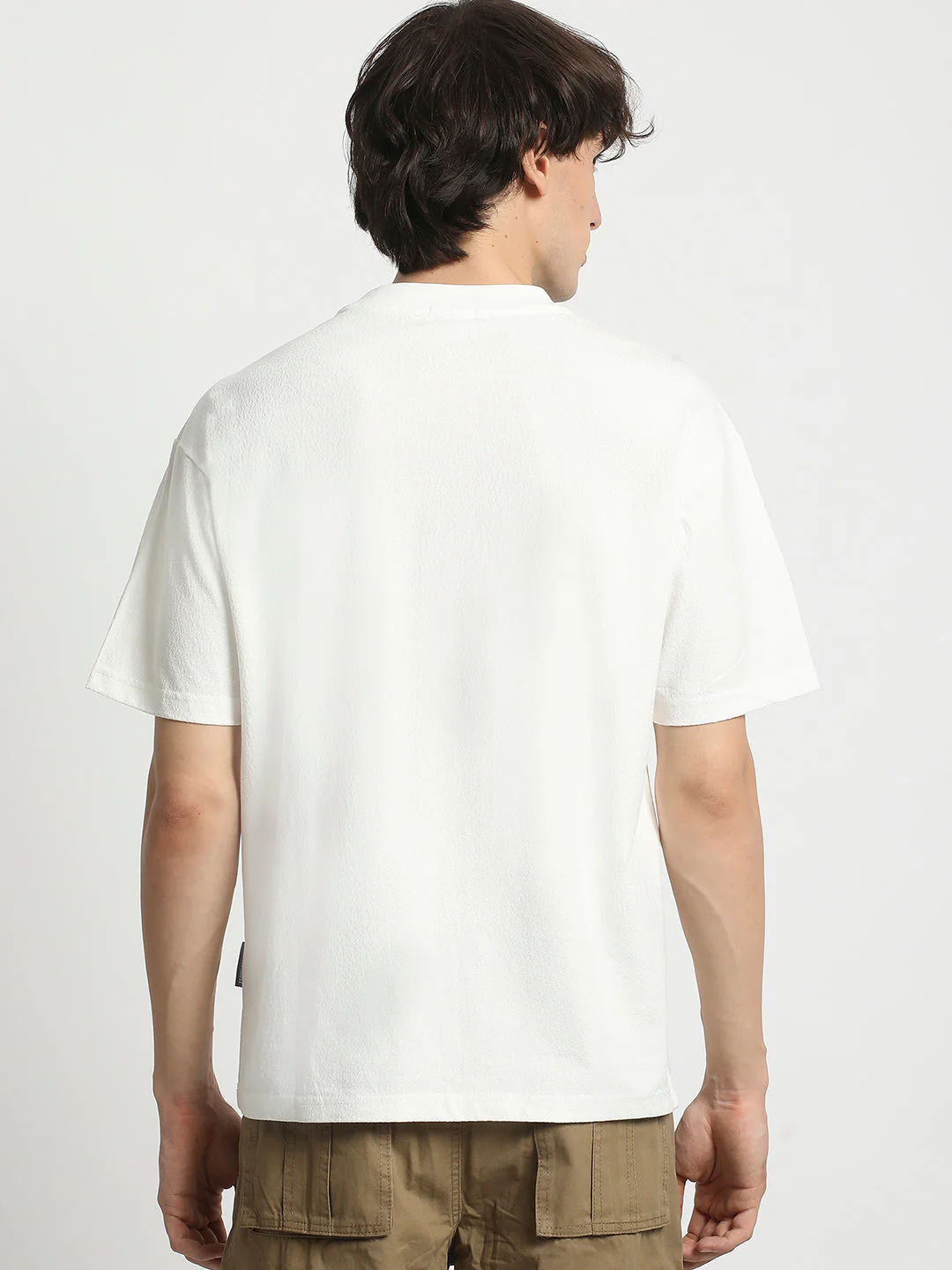 Men White Regular Fit Crew Neck T-Shirt - Image 4