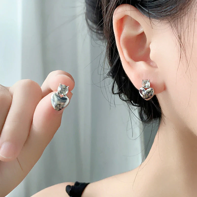 Metal Glossy Heart Zircon Earring