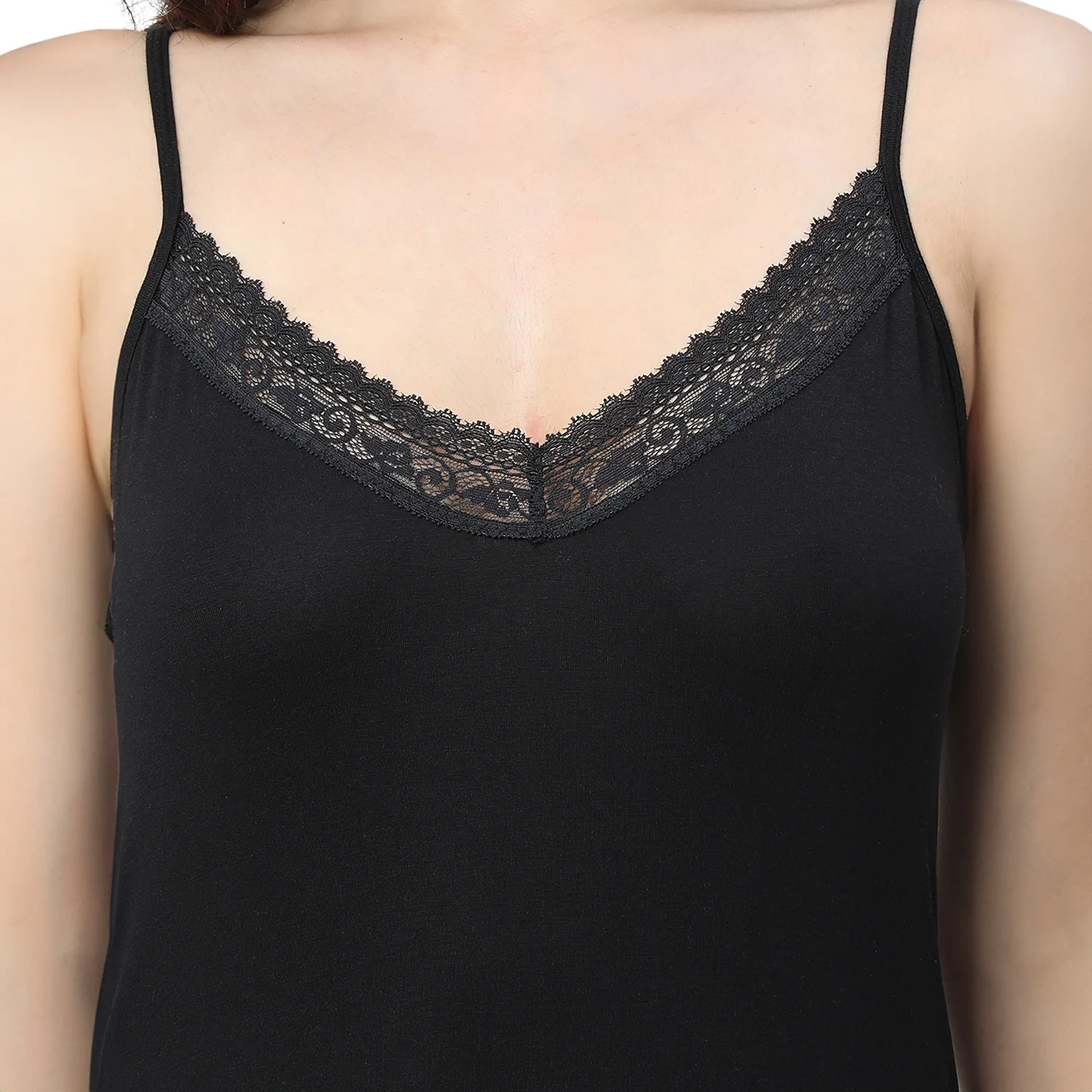 Regular Fit V-Neck Short Length Lace Camisole - Image 4