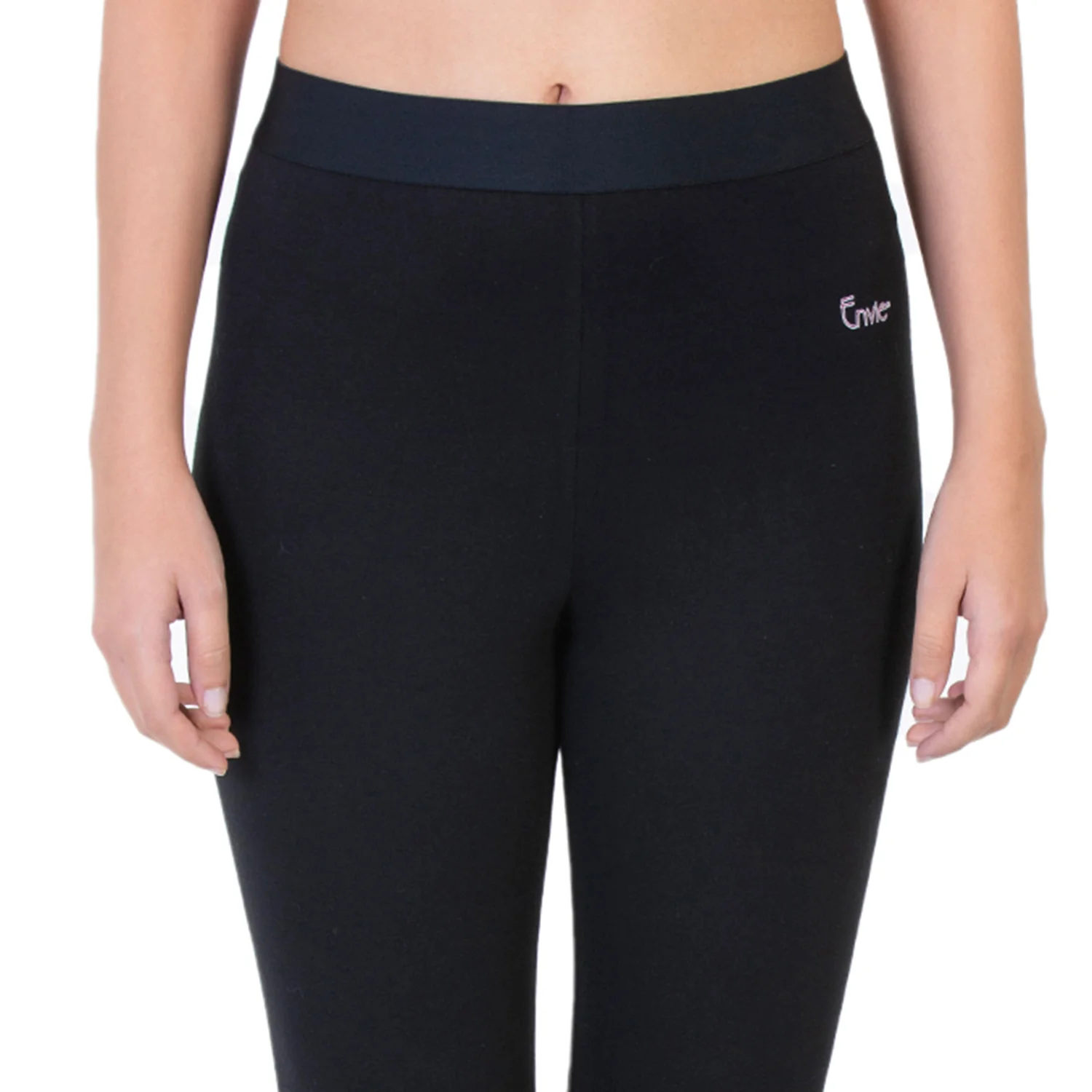 Women Black 3/4th Solid Capri - Image 3