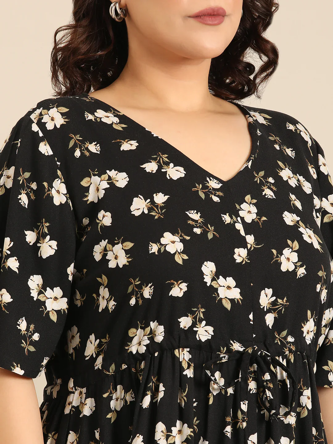Women Black Floral Printed Dress - Image 5