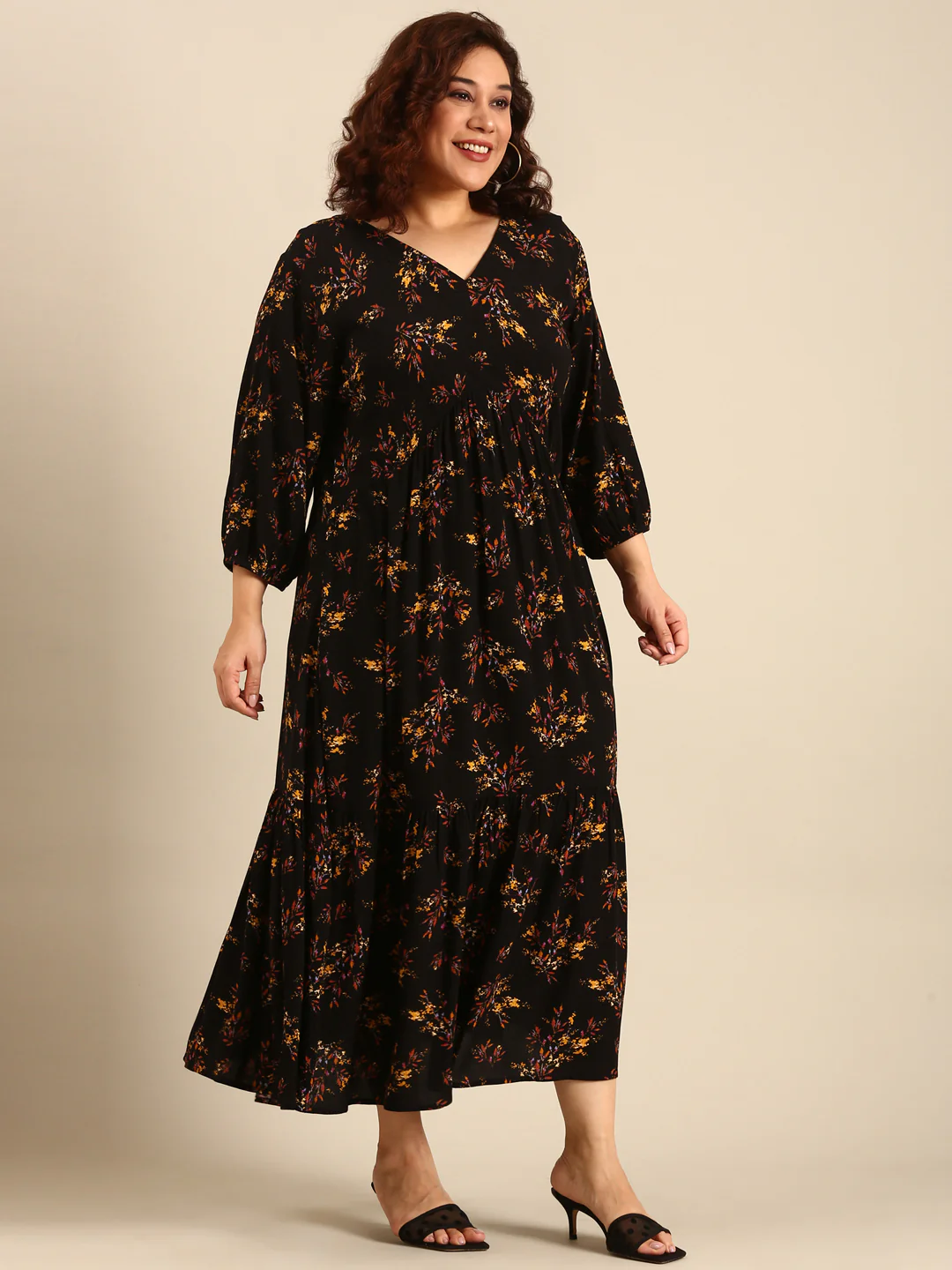 Women Black Leaf Printed Alia-Cut Tiered Dress - Image 6