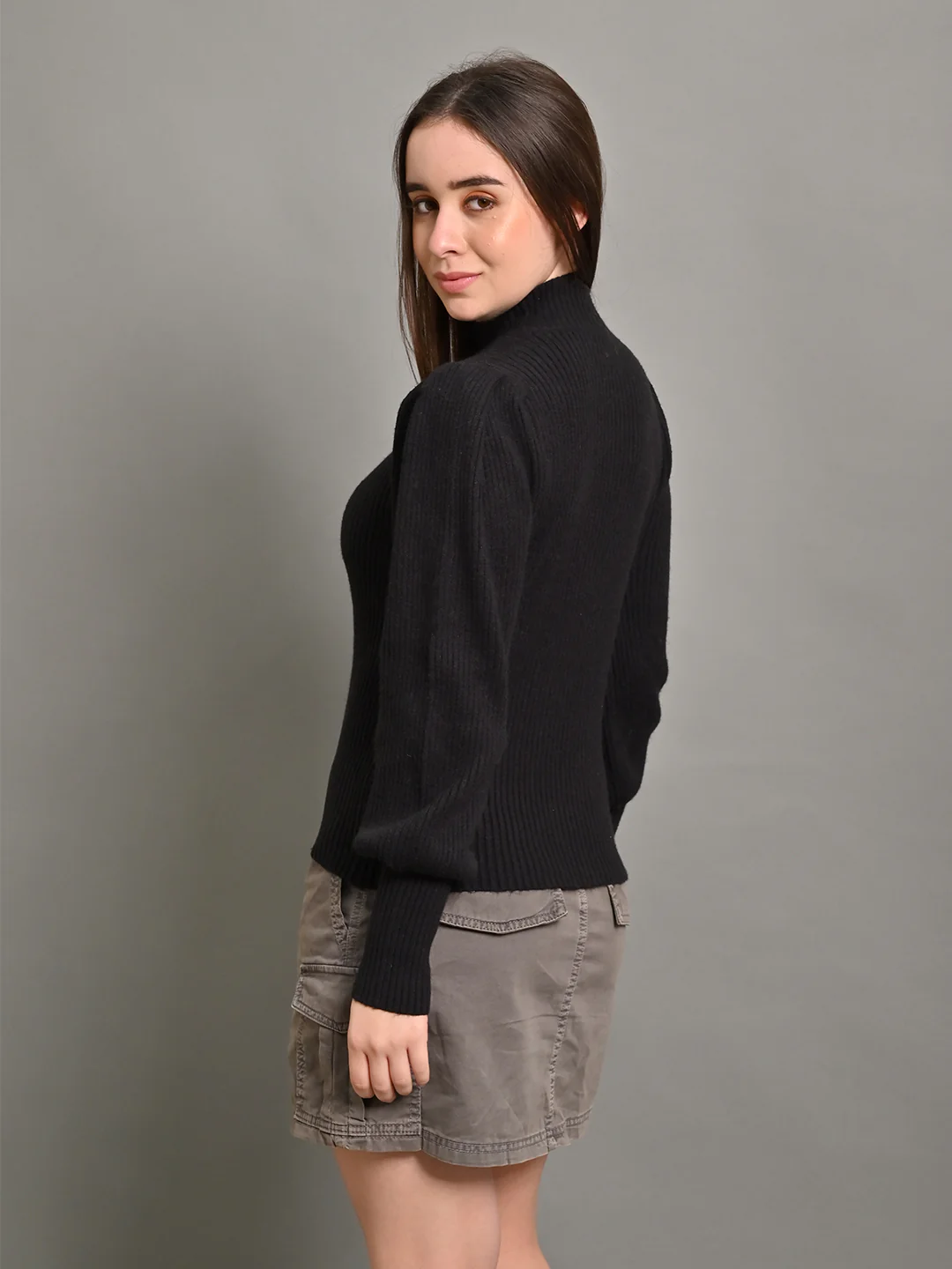 Women Black Puff Sleeve Turtleneck Sweater - Image 4