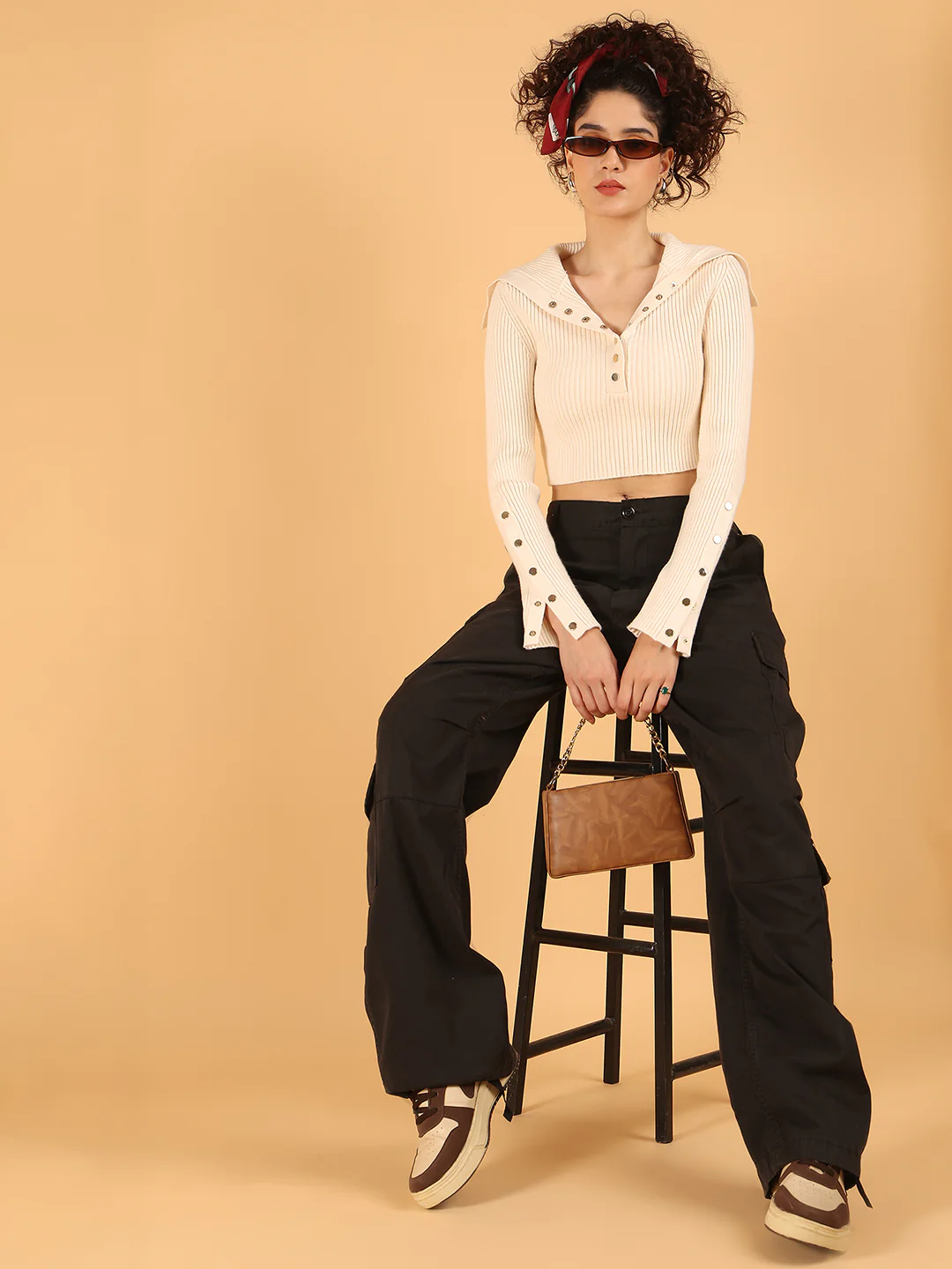 Women Cream Ribbed Buttoned Crop Sweater - Image 3
