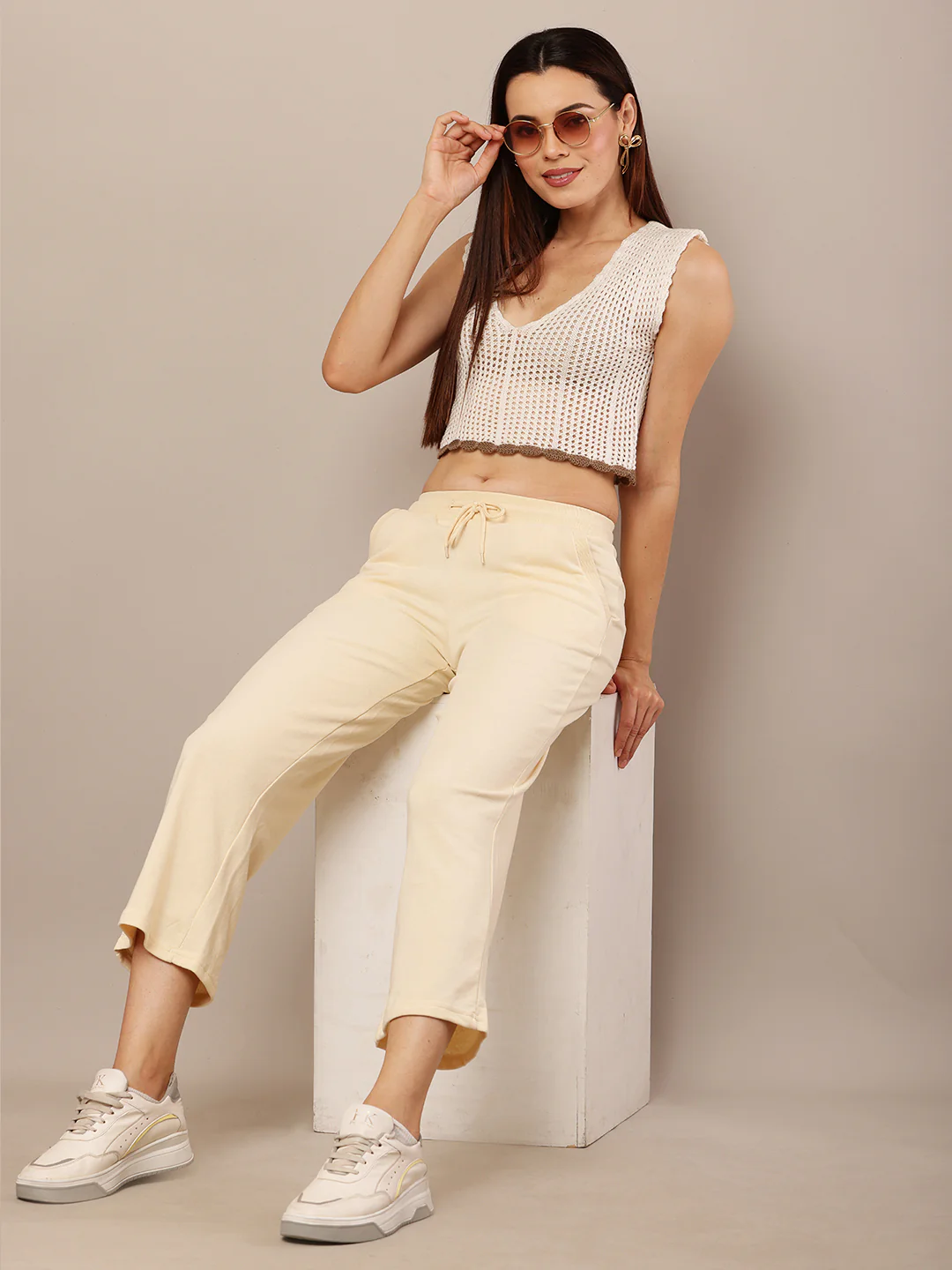 Women Cream Stretch Pants - Image 7