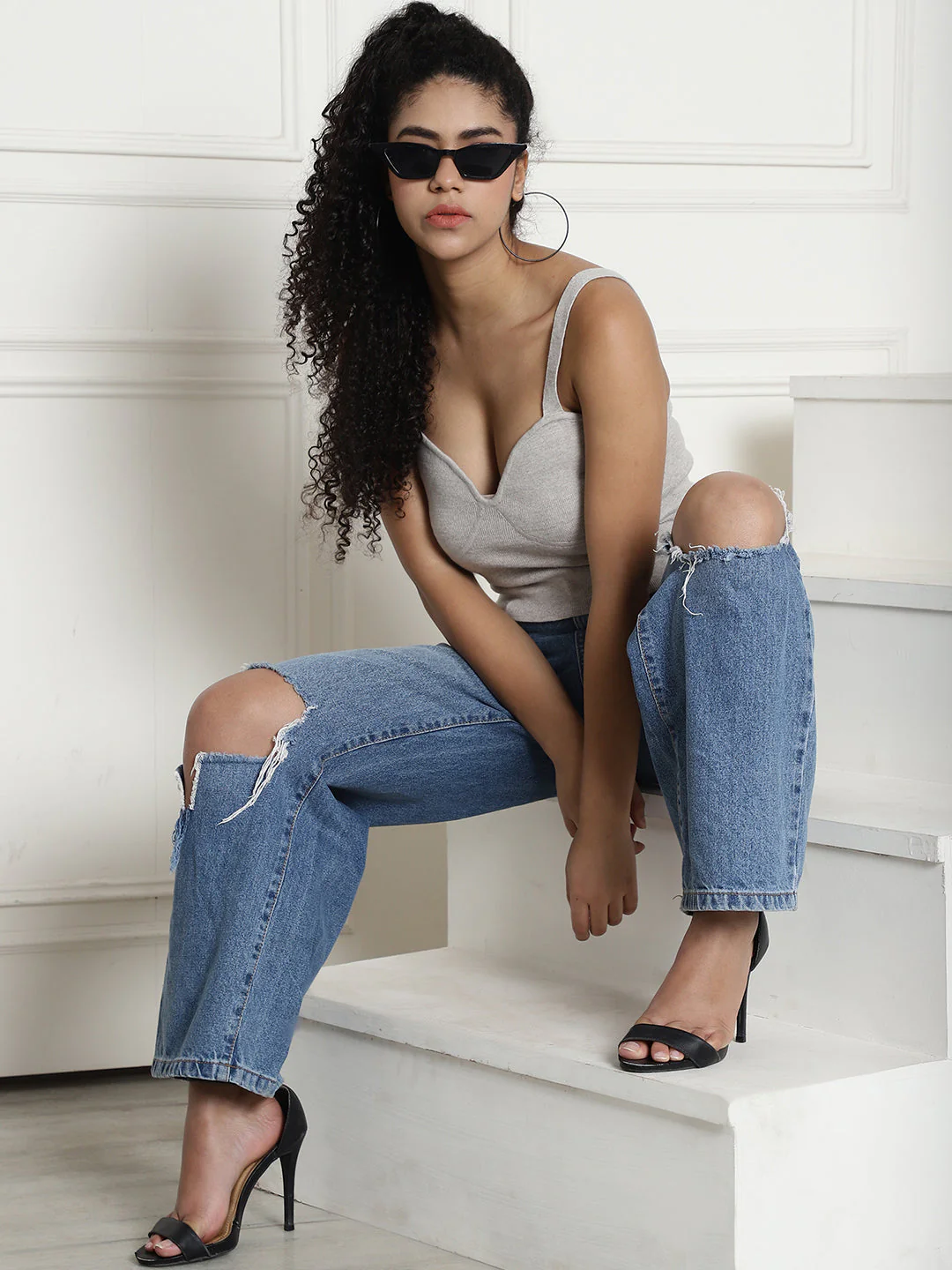 Women Grey Airport Travel Top - Image 3