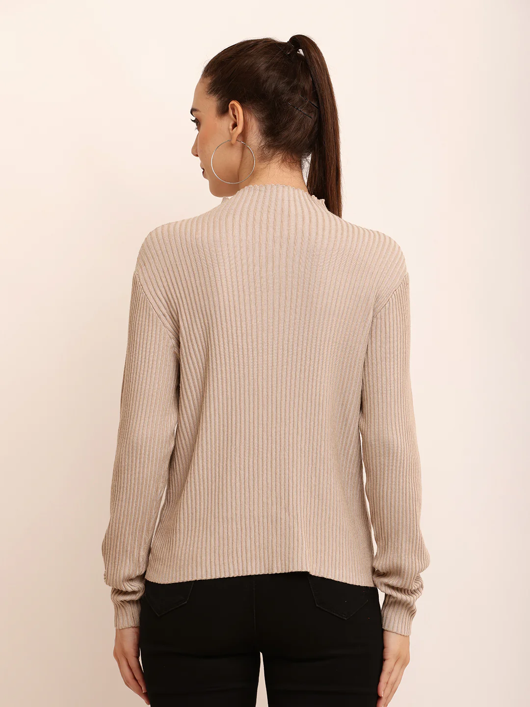Women Front Cut-out Top - Image 4