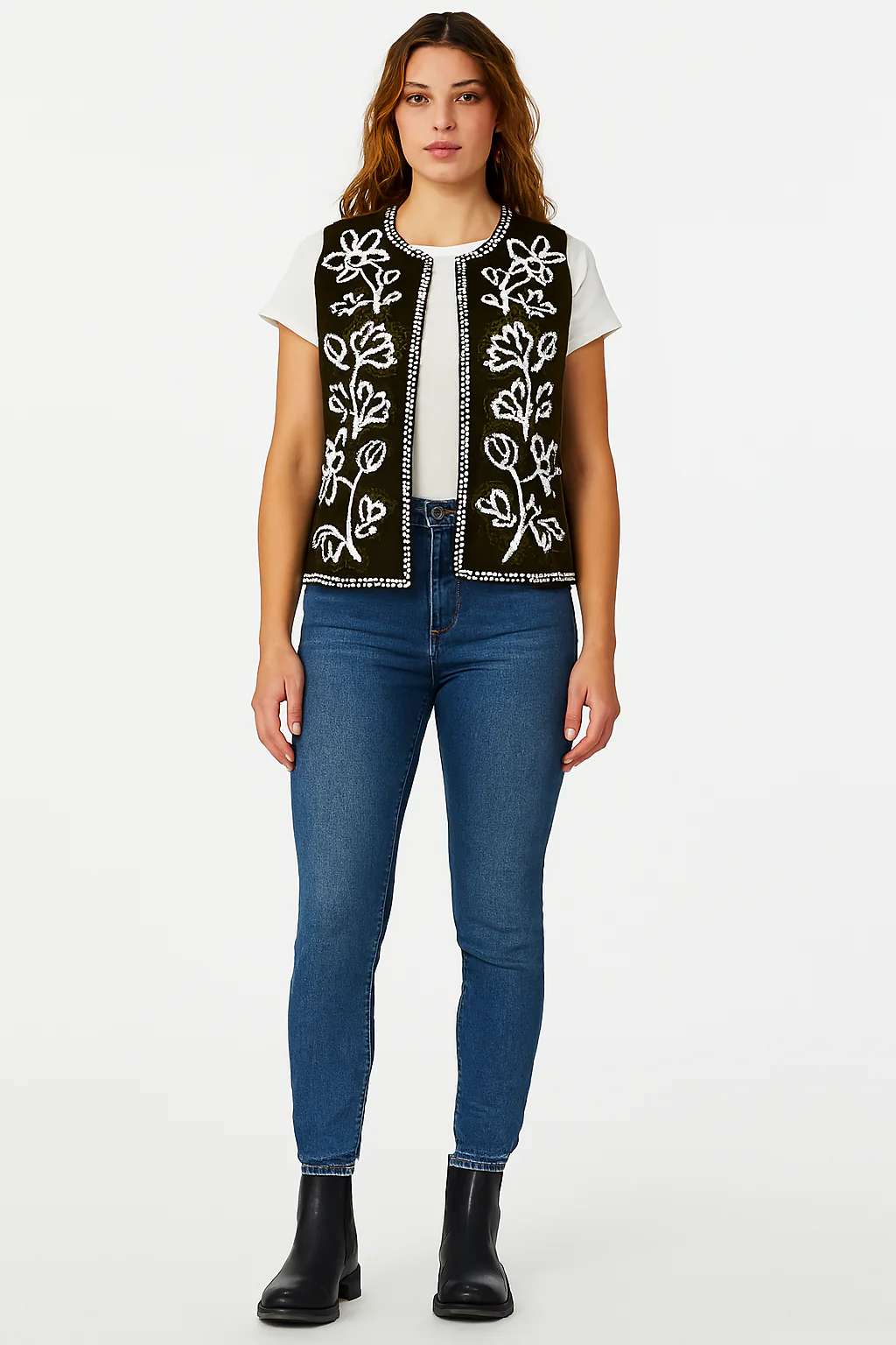 Women Green Embroidered Sleeveless Jacket - Image 5