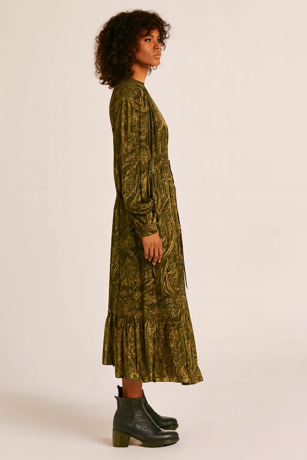 Women Green Printed Maxi Dress - Image 5
