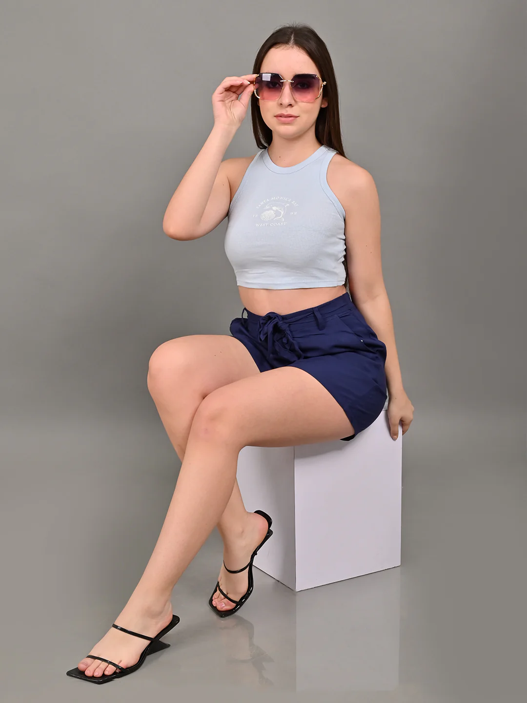 Women Light Blue Scoop Neck Tank - Image 5