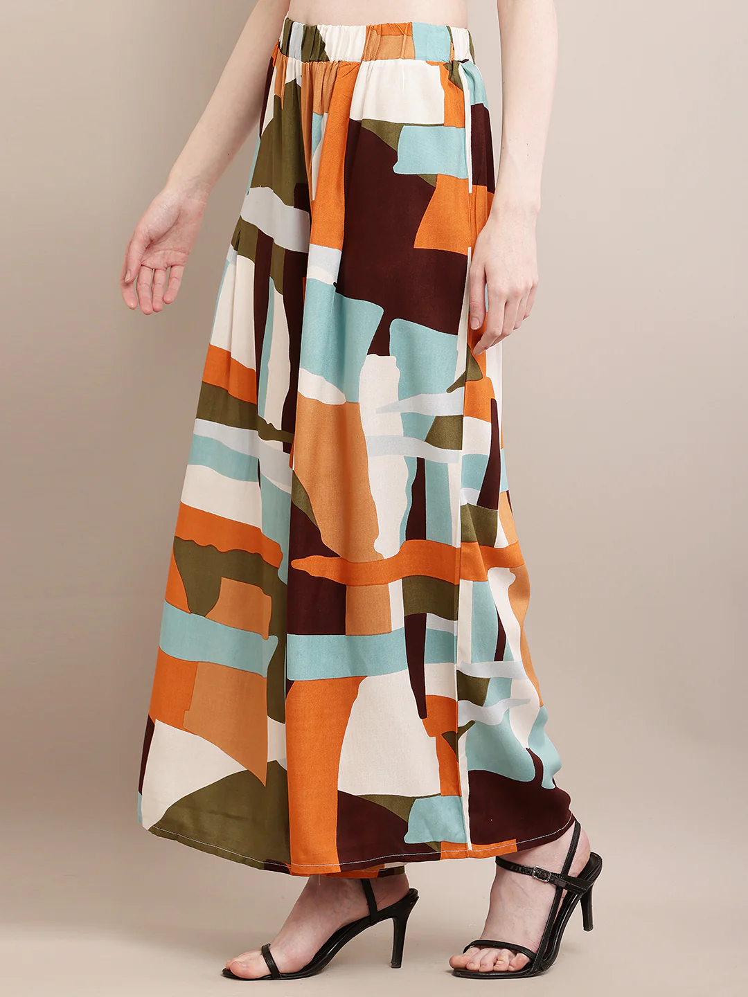 Women Multicolour Flared Palazzo - Image 4