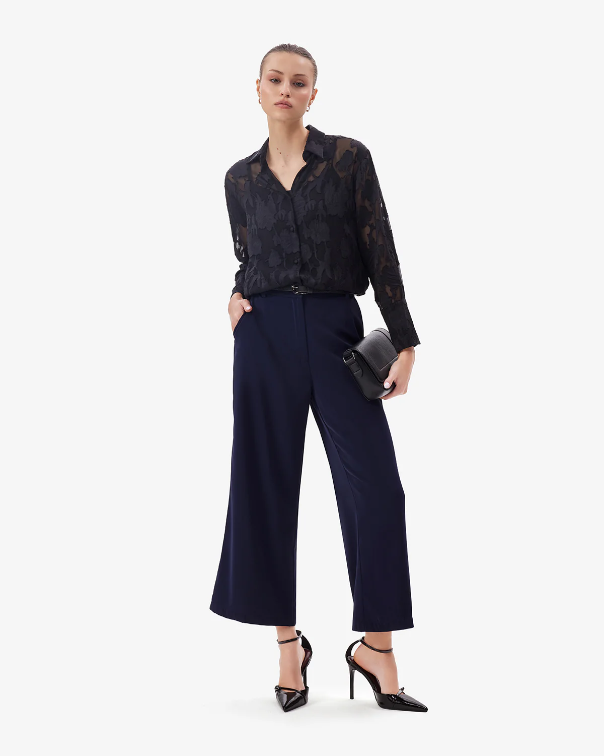 Women Navy BreezeFlow Wide Leg Pants - Image 5