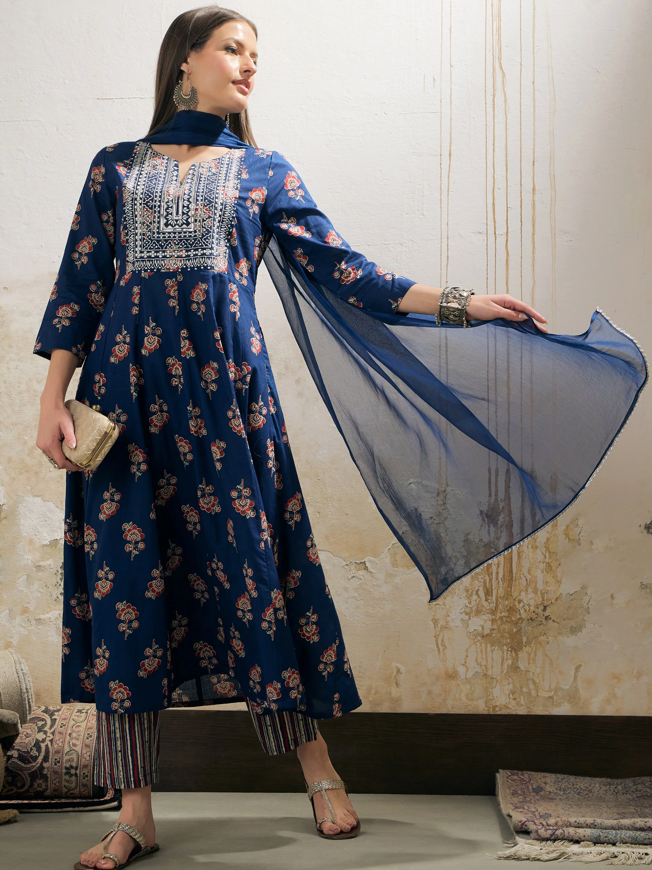 Women Navy Floral Anarkali Kurta With Pants & Dupatta