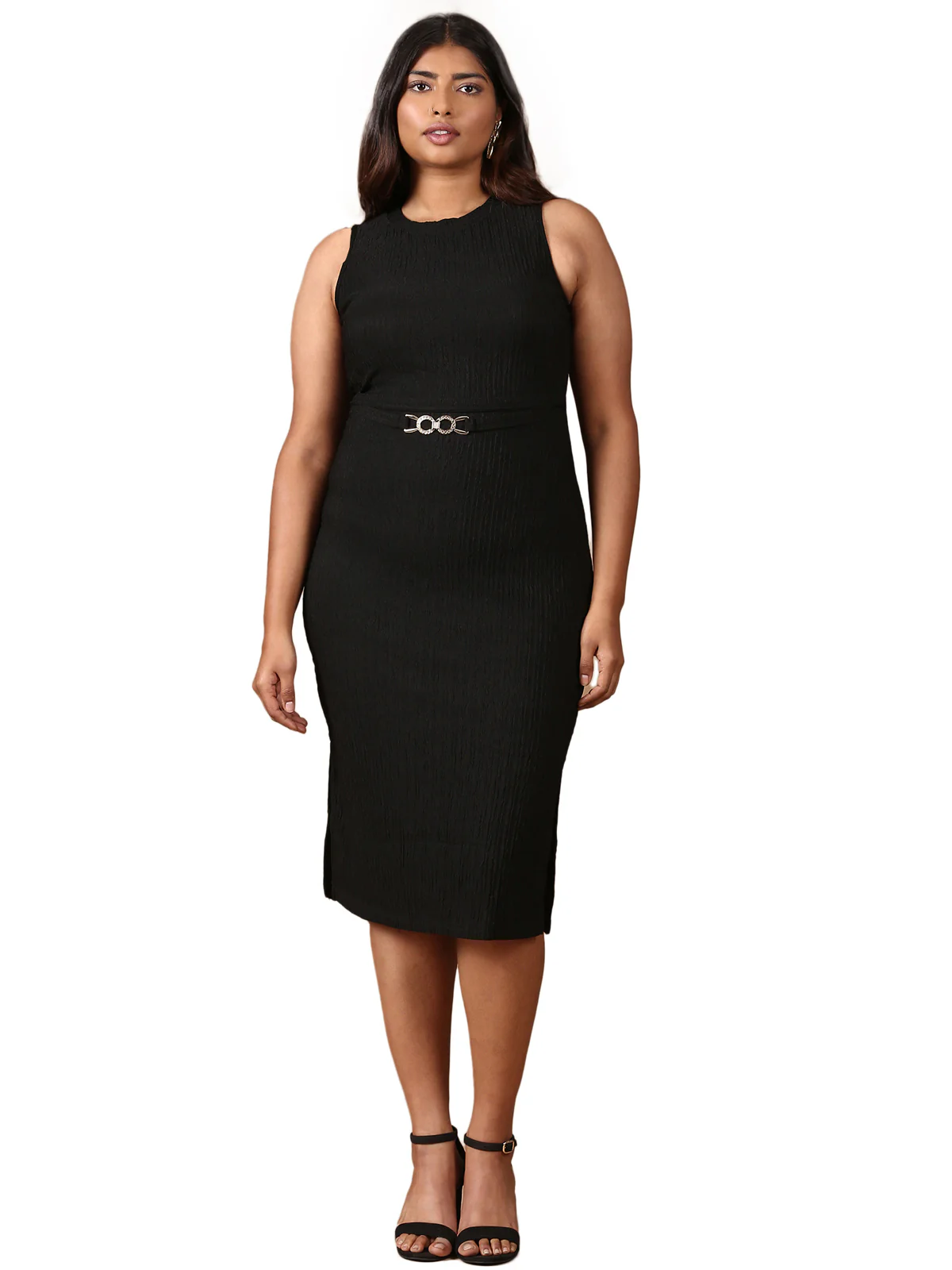 Women Sleek Link Lack Dress - Image 6