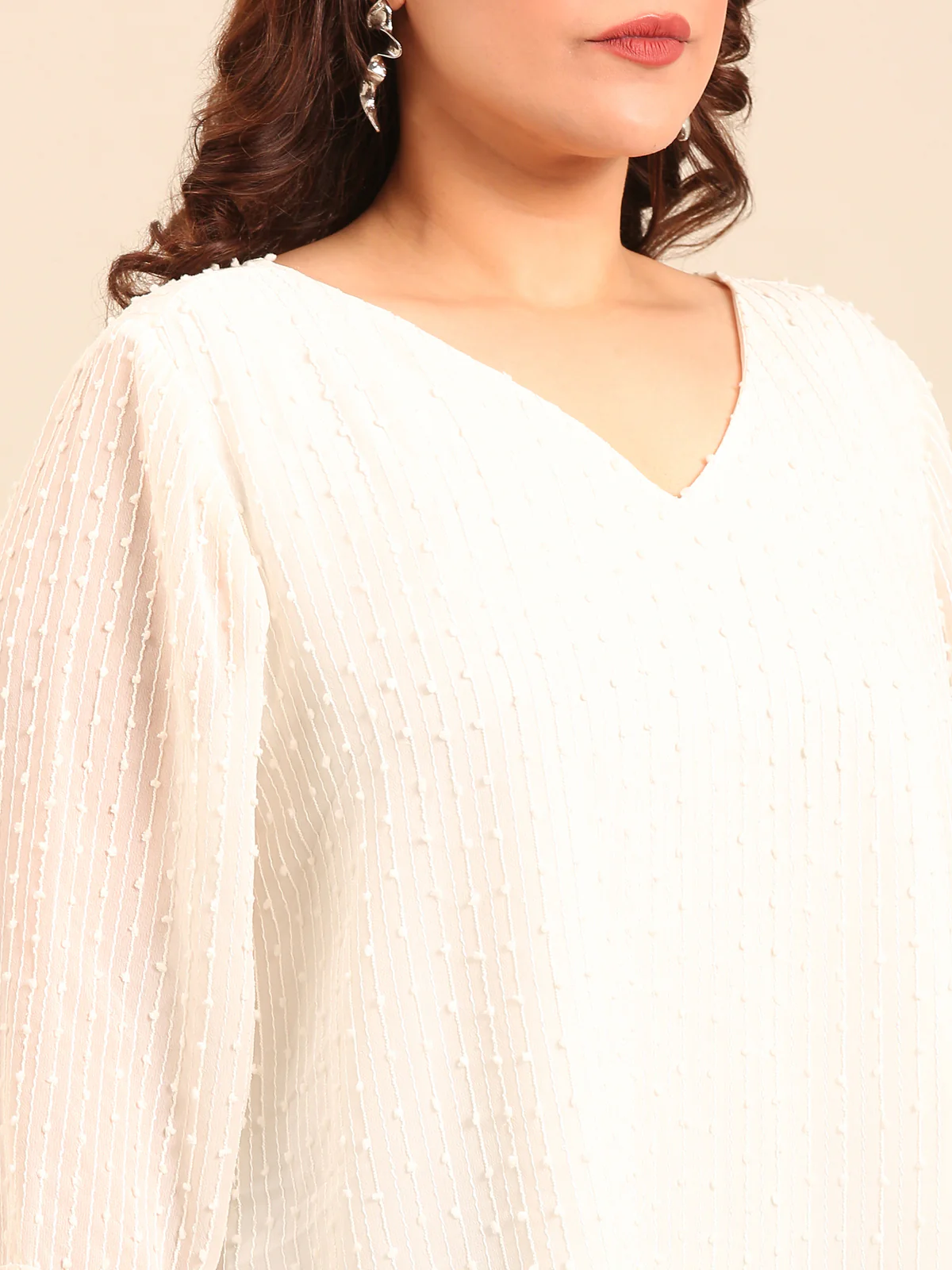 Women White Embroidered Top - Image 4
