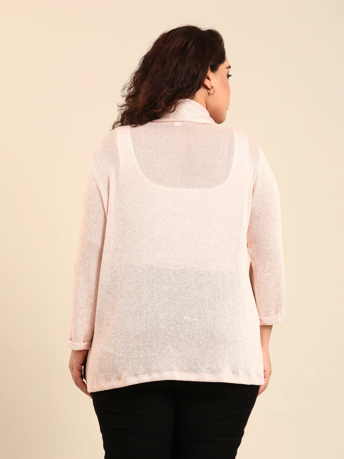 Women Woolen Pink Shurg - Image 4